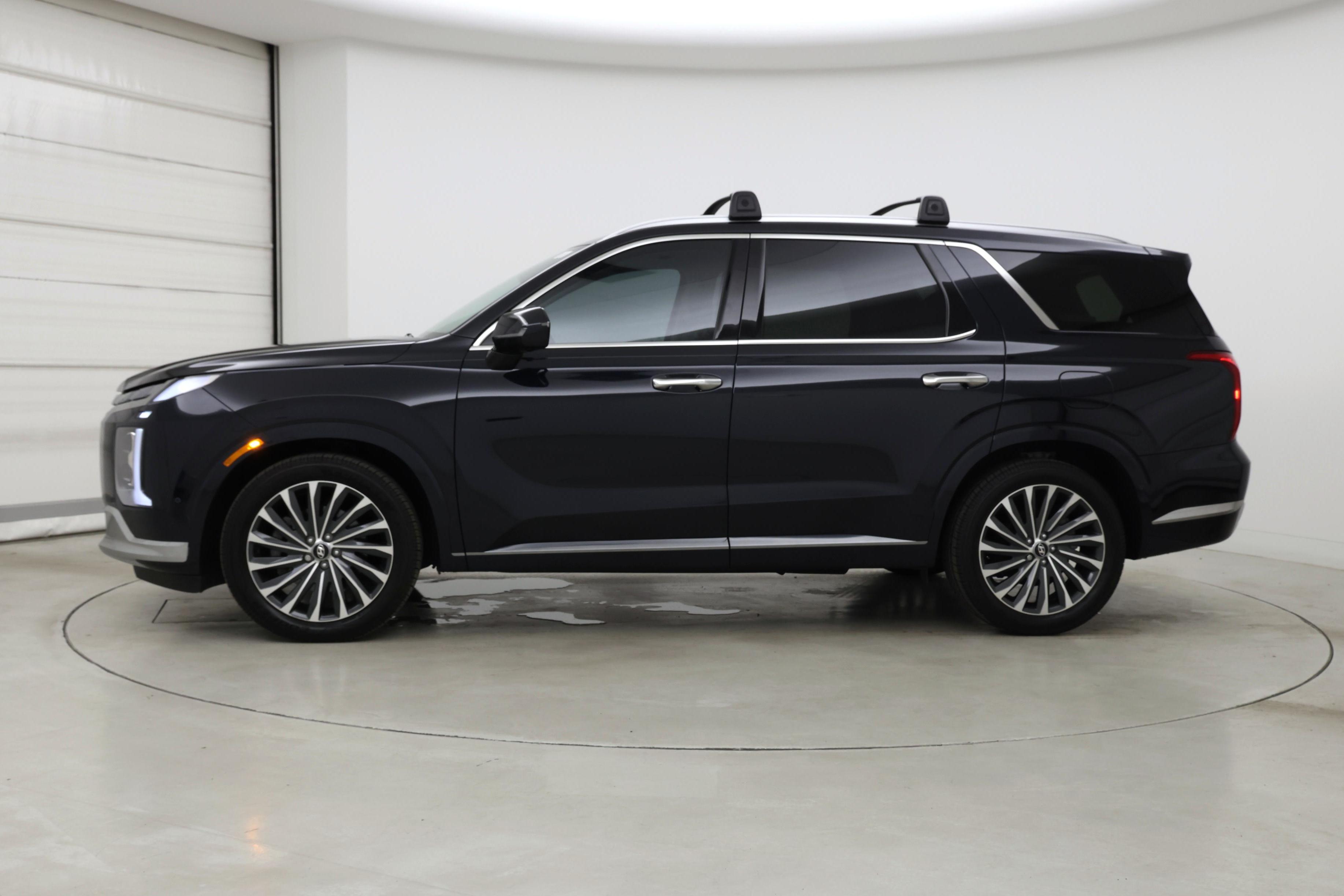 Thumbnail: 2023 Hyundai Palisade - 3