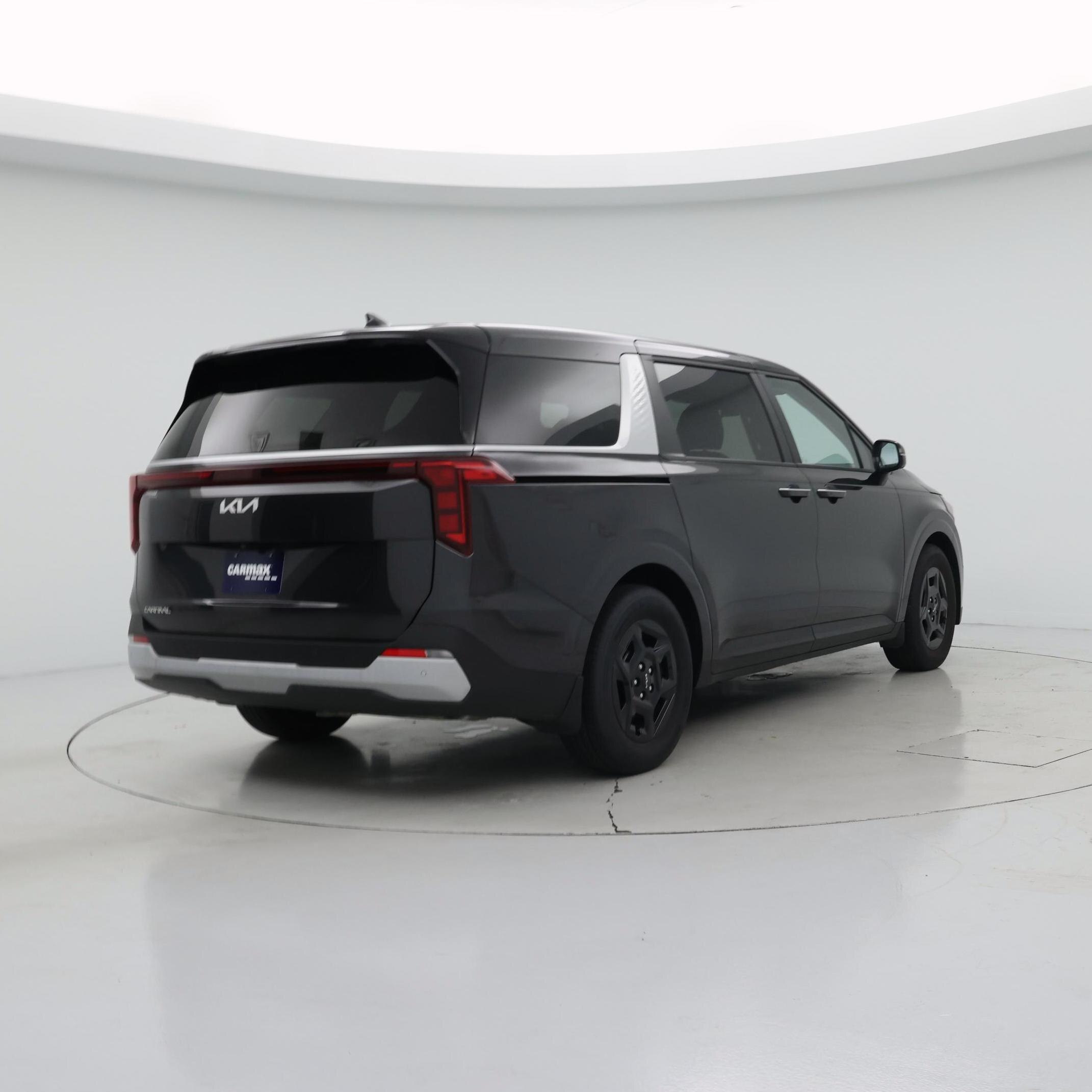 Thumbnail: 2025 Kia Carnival - 8