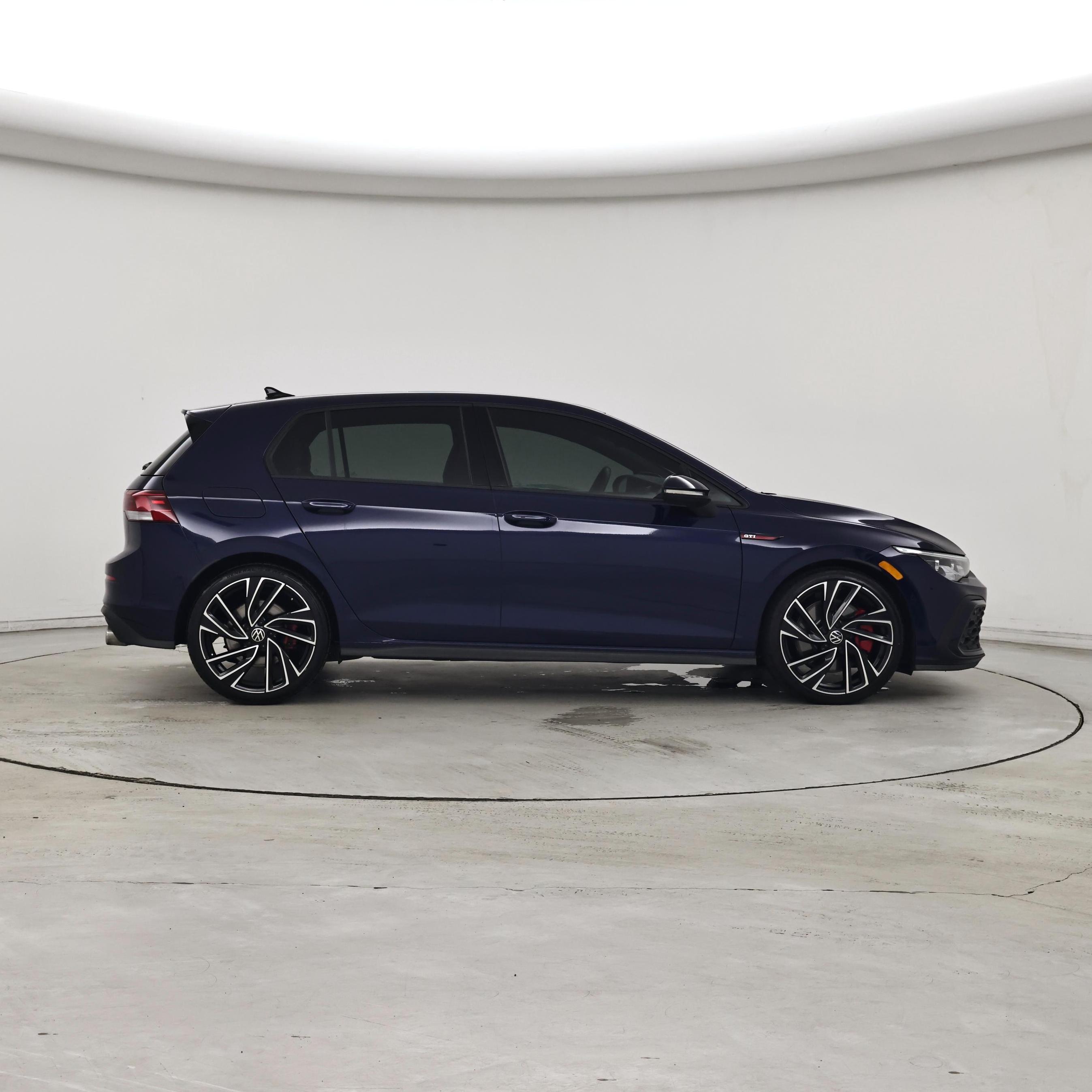 Thumbnail: 2023 Volkswagen Golf - 7