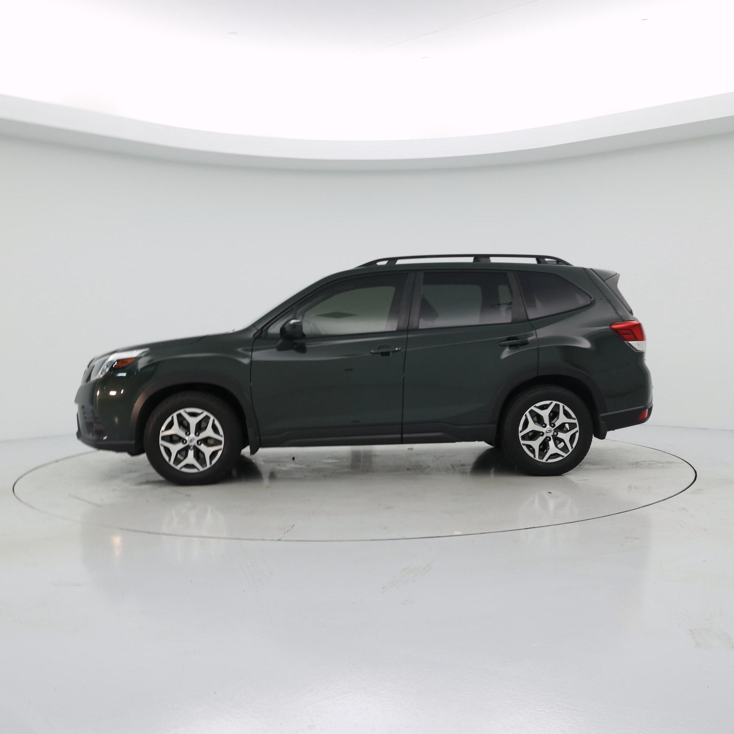 Thumbnail: 2022 Subaru Forester - 3