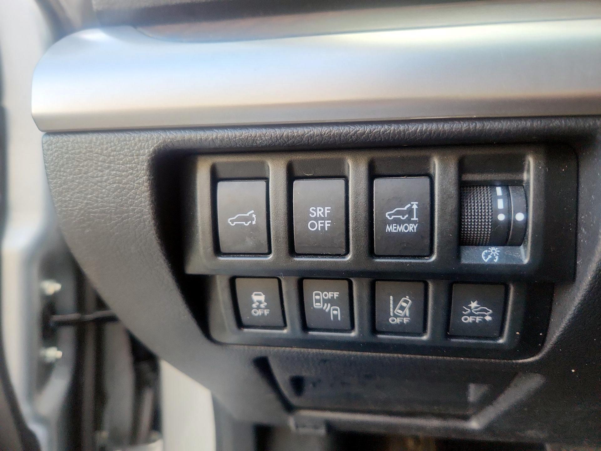Thumbnail: 2016 Subaru Outback - 11