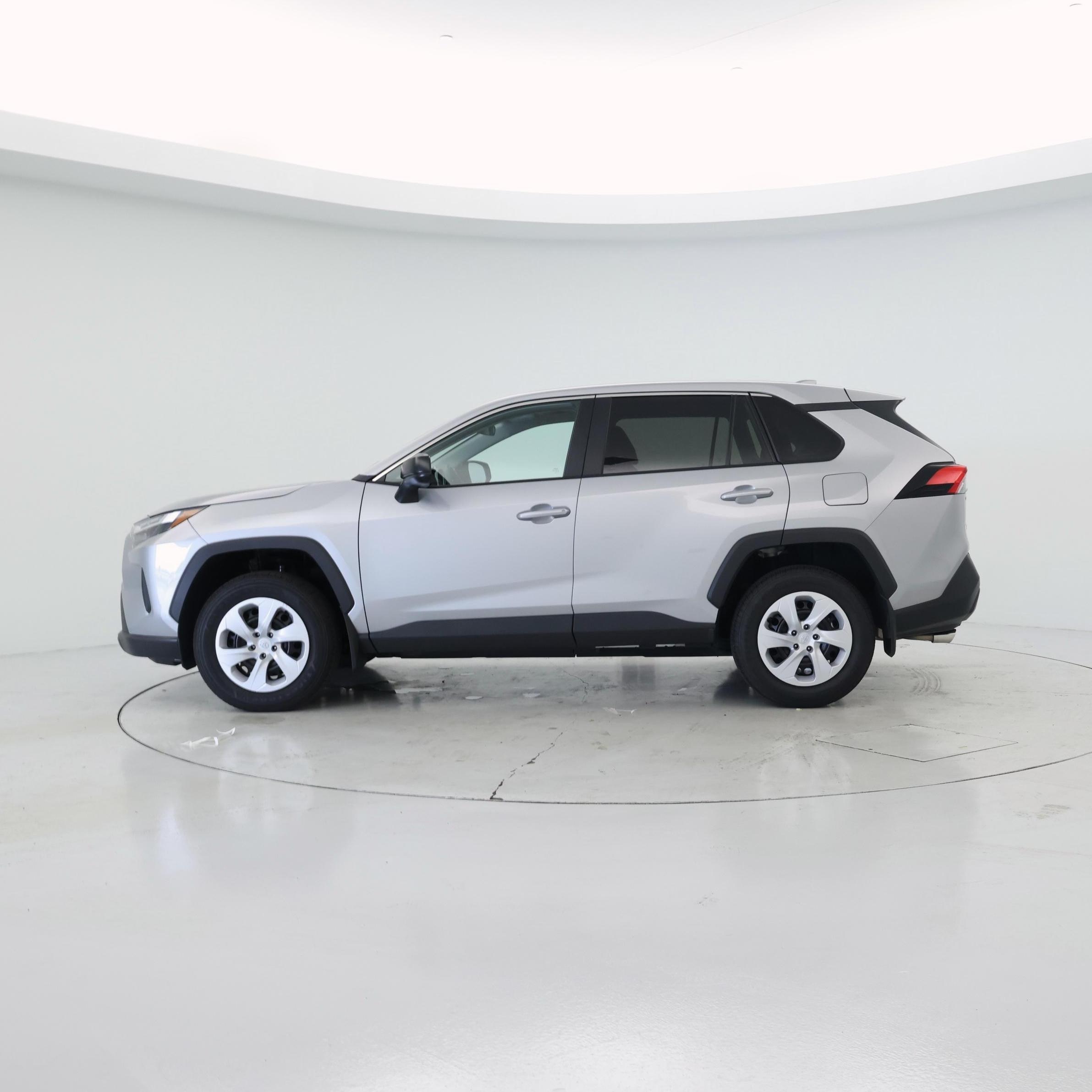 Thumbnail: 2025 Toyota RAV4 - 3