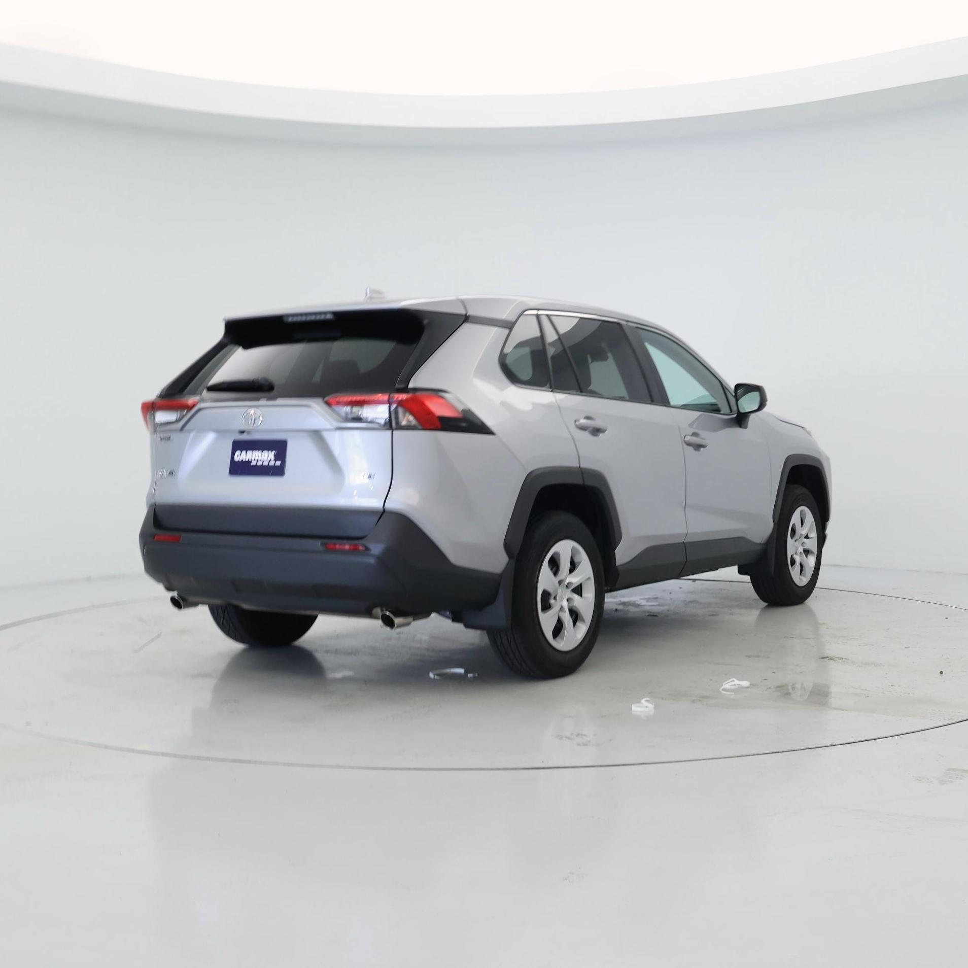 Thumbnail: 2025 Toyota RAV4 - 8