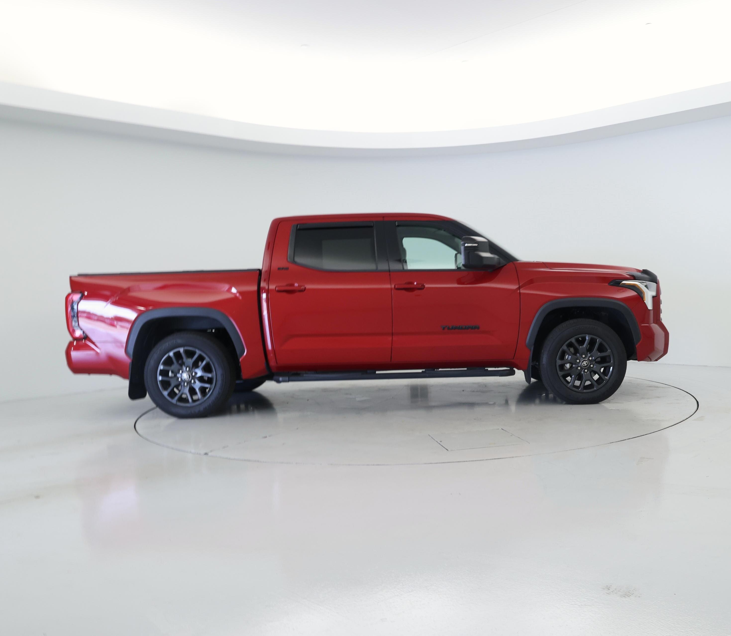 Thumbnail: 2022 Toyota Tundra - 7