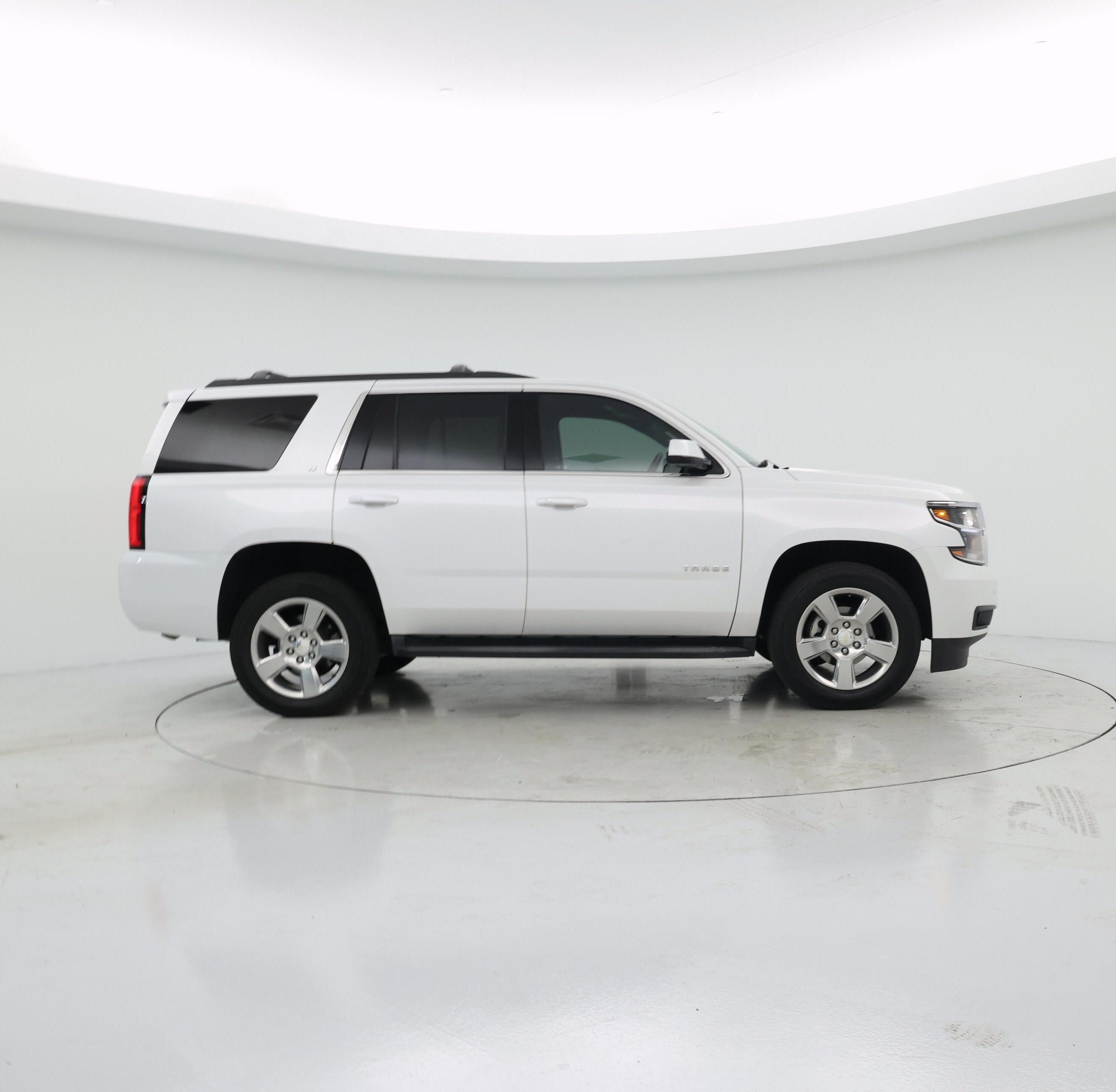 Thumbnail: 2019 Chevrolet Tahoe - 7