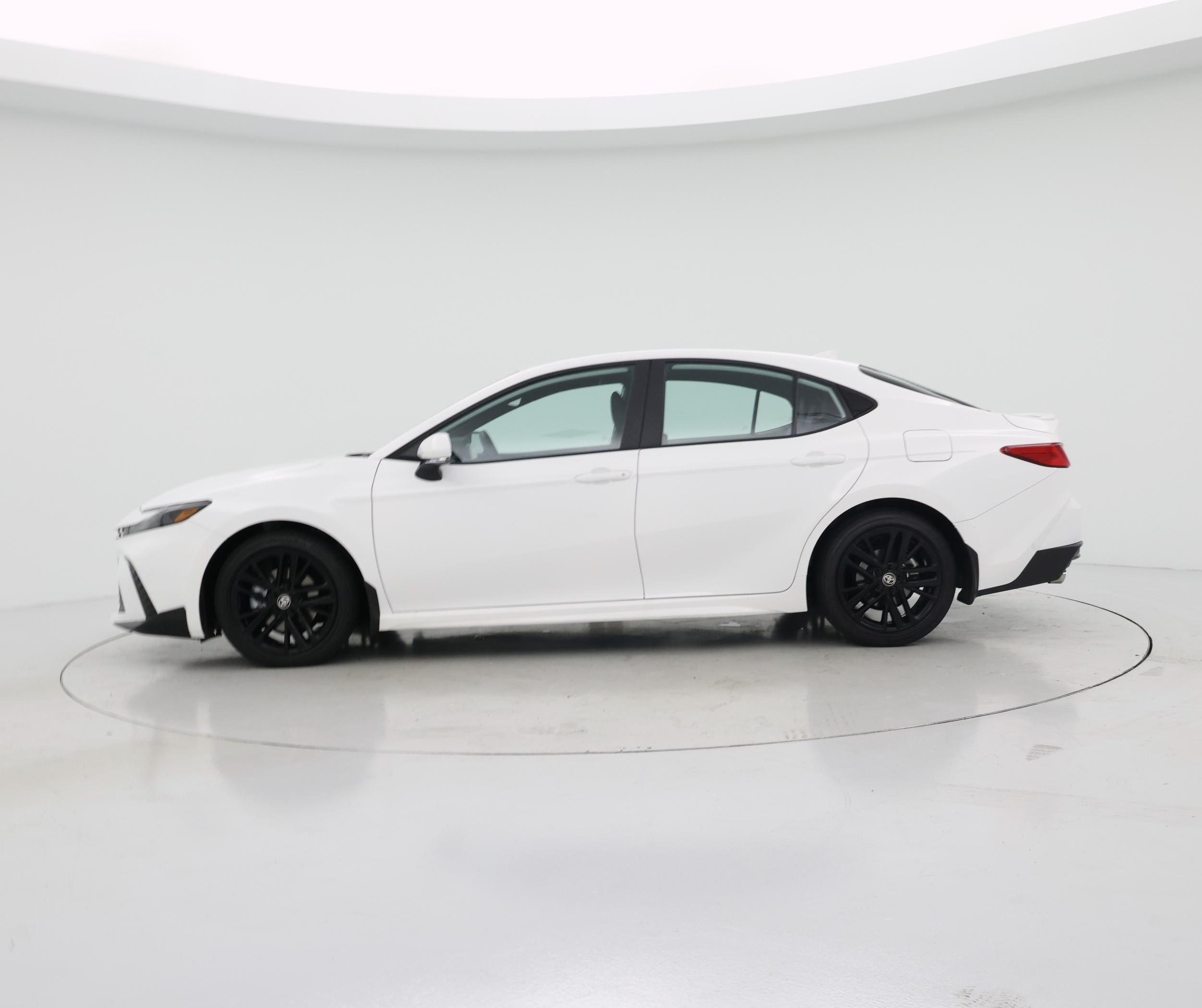 Thumbnail: 2026 Toyota Camry - 3