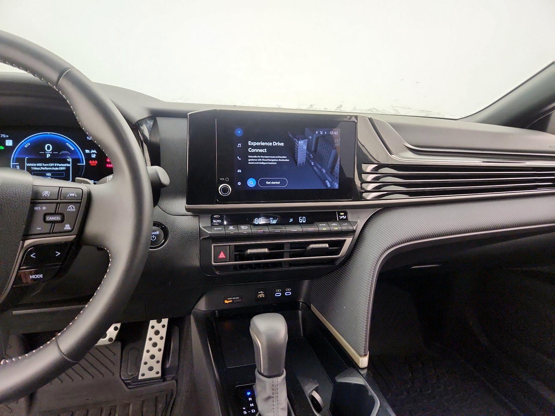 Thumbnail: 2025 Toyota Camry - 9