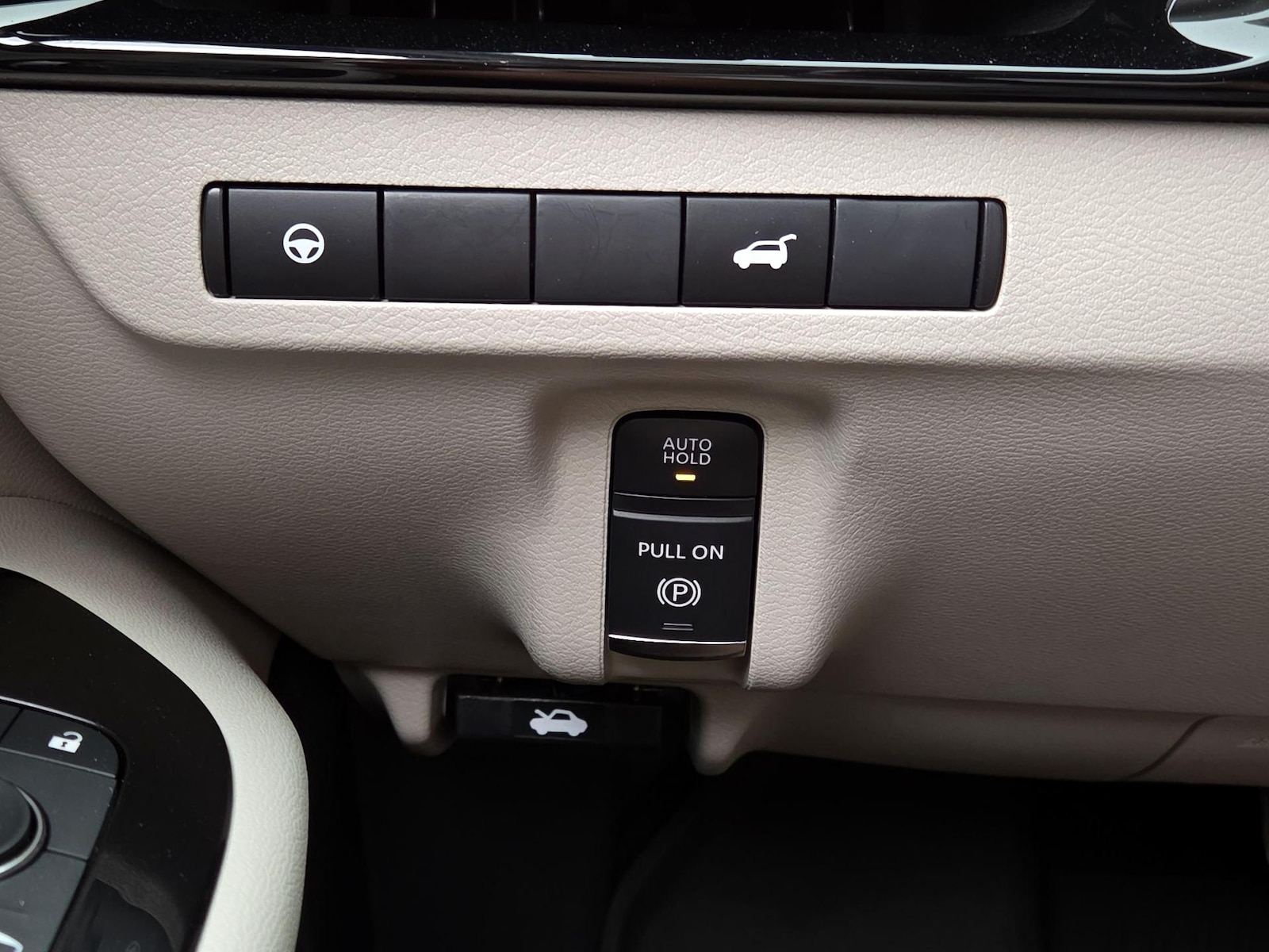 2025 Nissan Murano SV - Photo 14