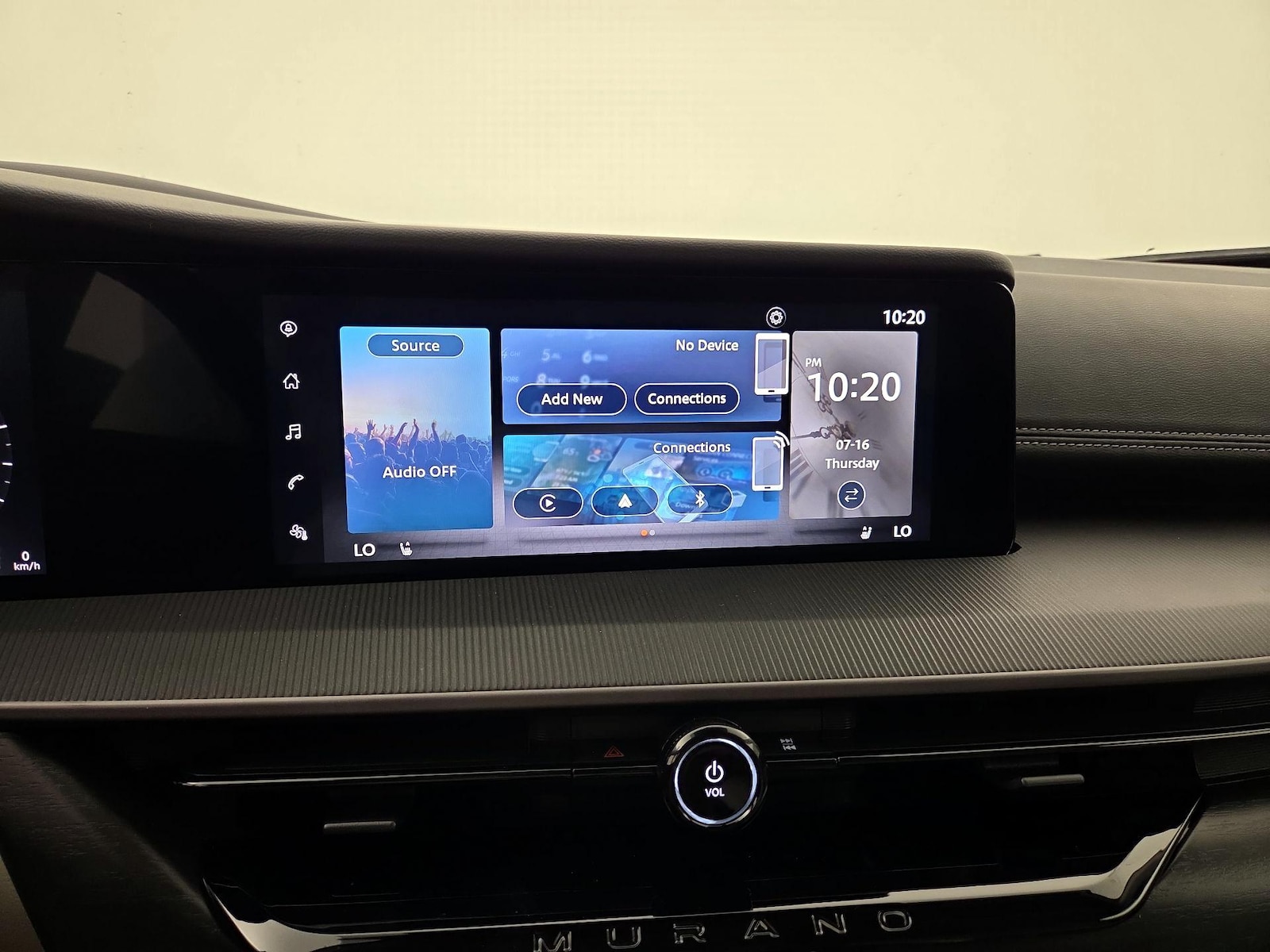 2025 Nissan Murano SV - Photo 16