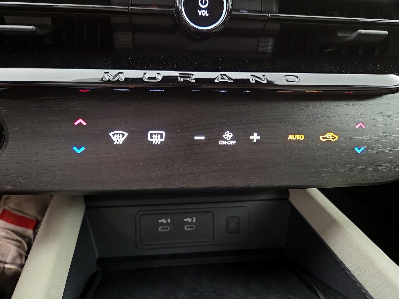 2025 Nissan Murano SV - Photo 17