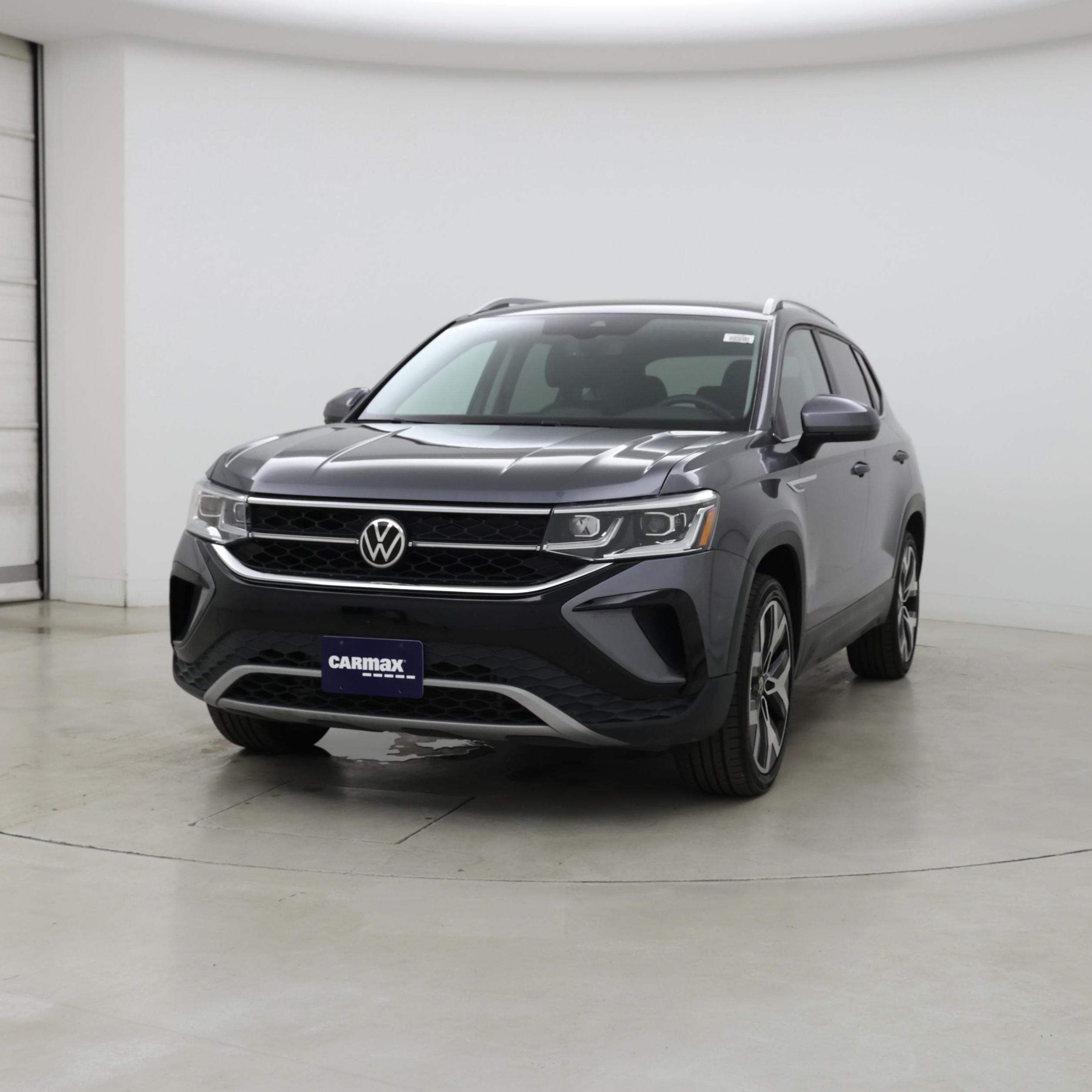 Thumbnail: 2022 Volkswagen Taos - 4