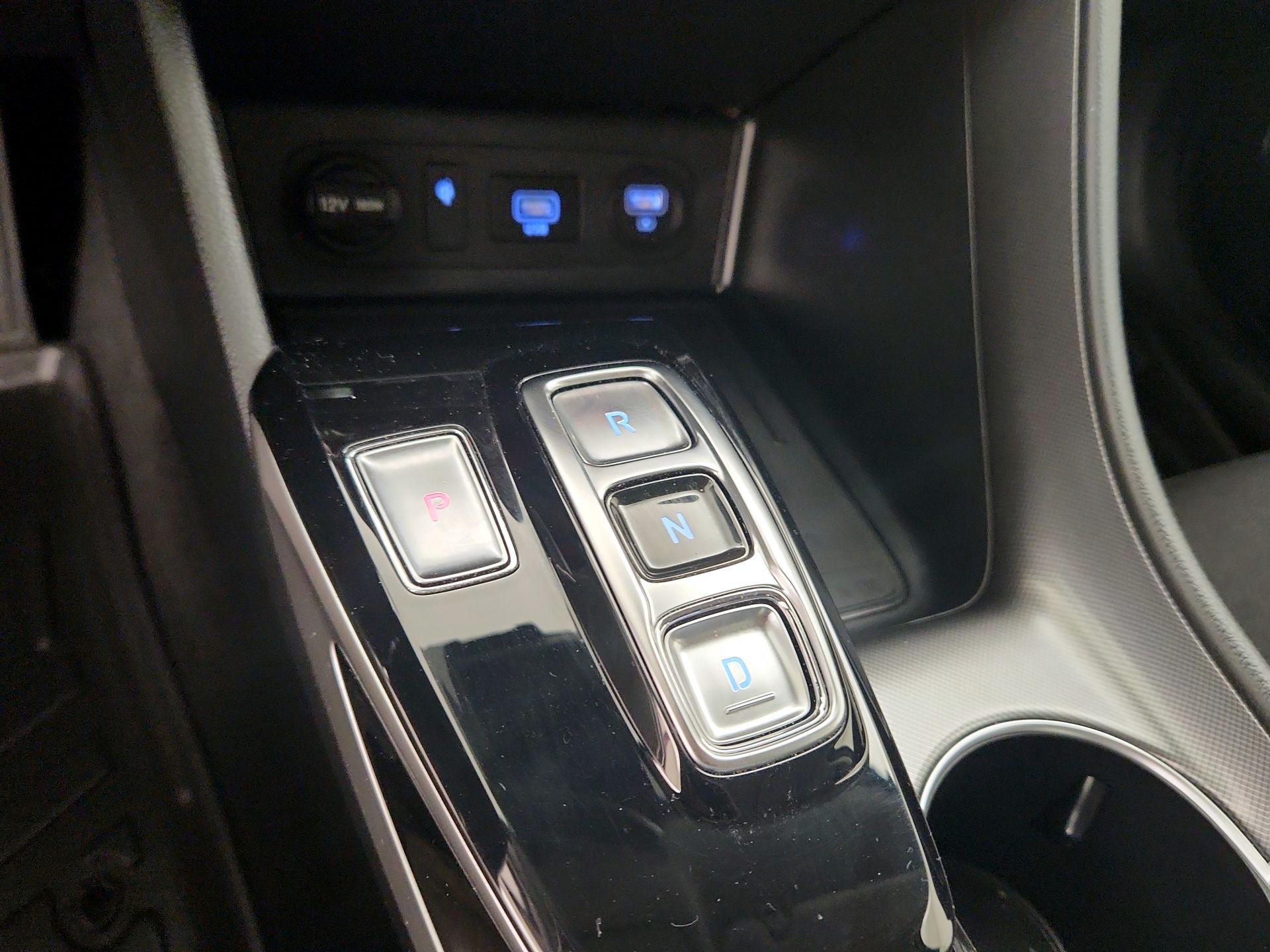 Thumbnail: 2023 Hyundai Sonata - 18