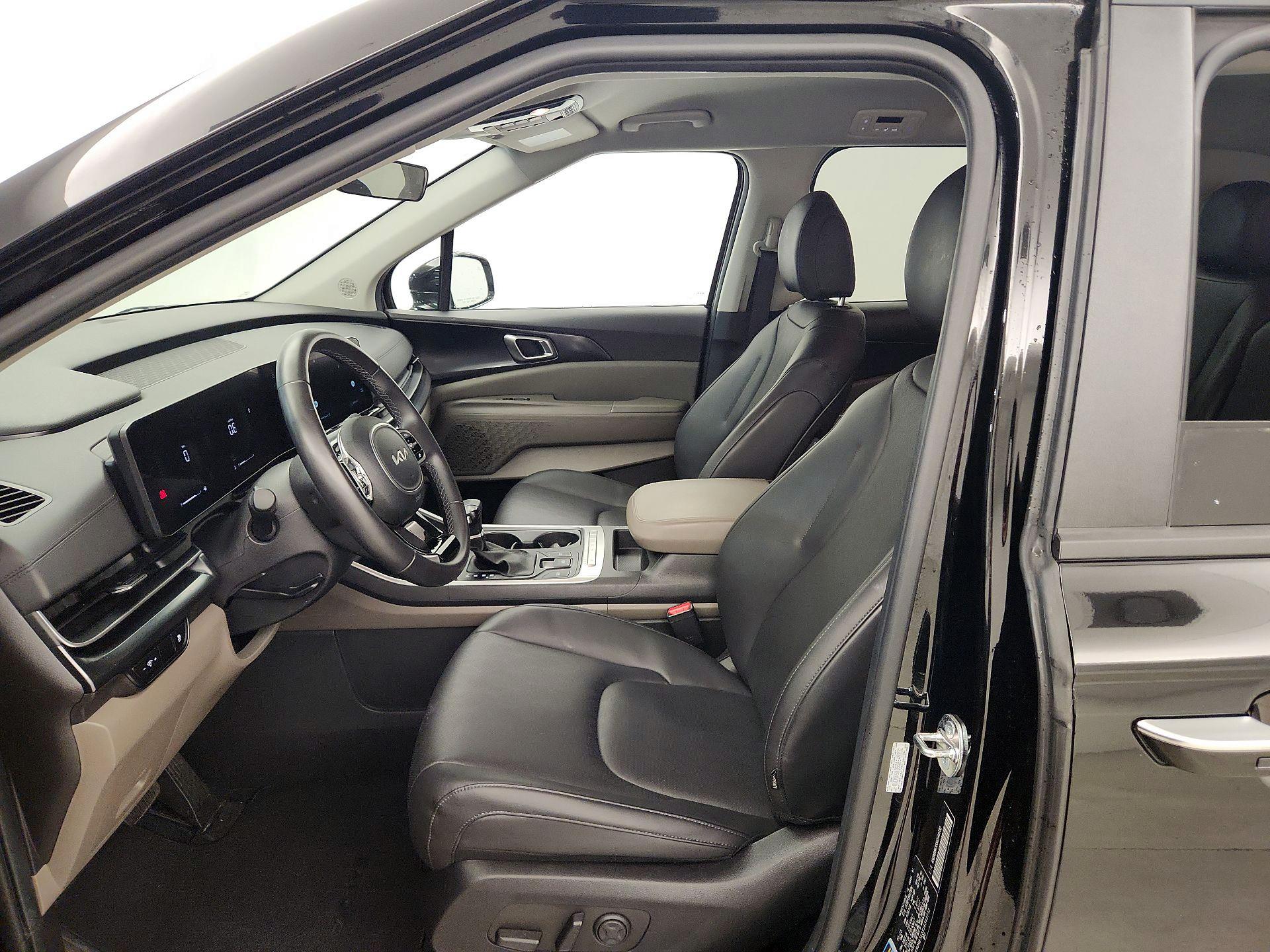Thumbnail: 2025 Kia Carnival - 11