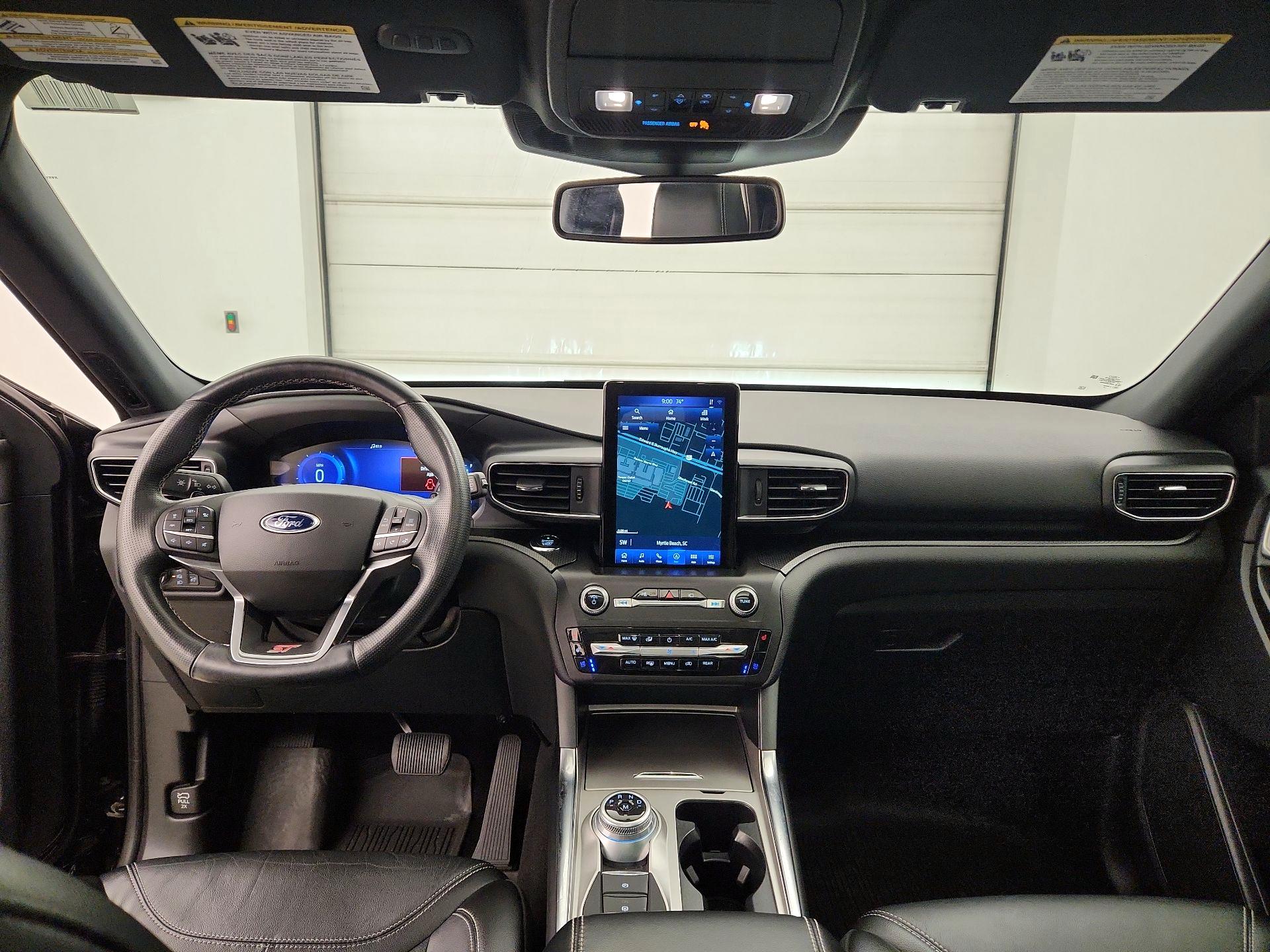 Thumbnail: 2020 Ford Explorer - 9