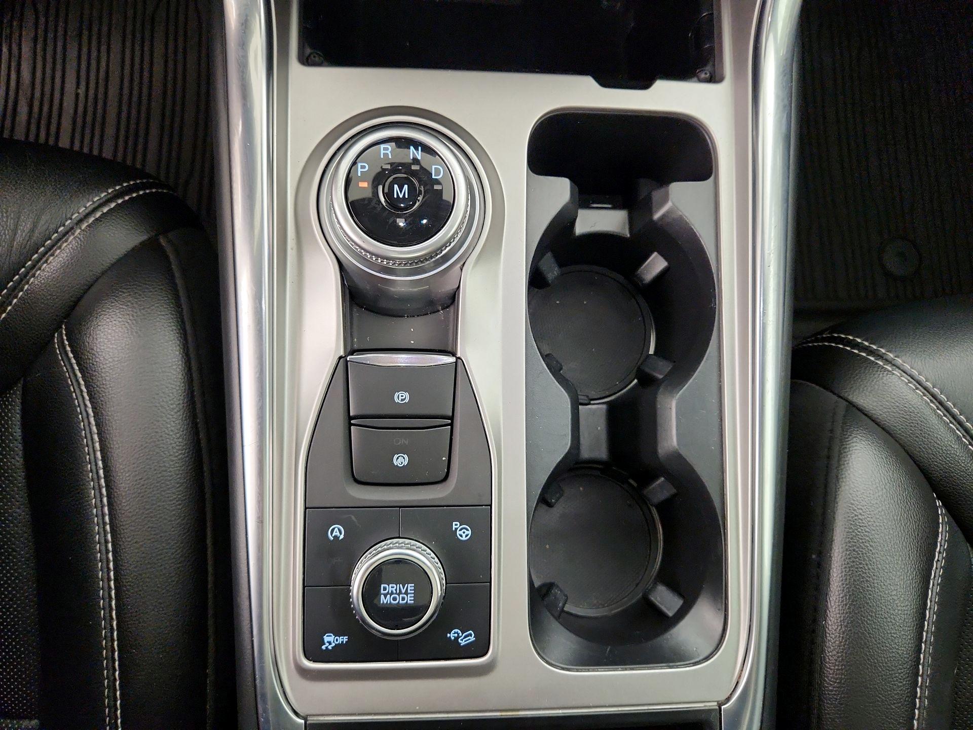 Thumbnail: 2020 Ford Explorer - 18