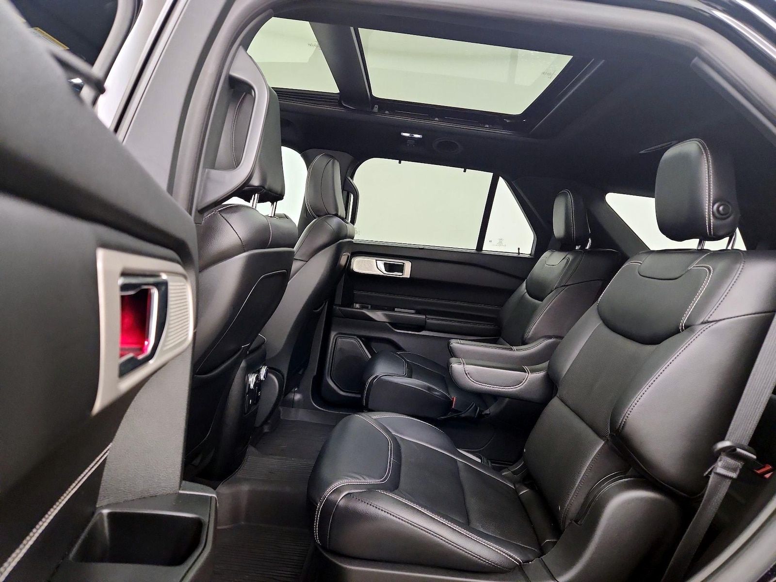 2020 Ford Explorer ST - Photo 22