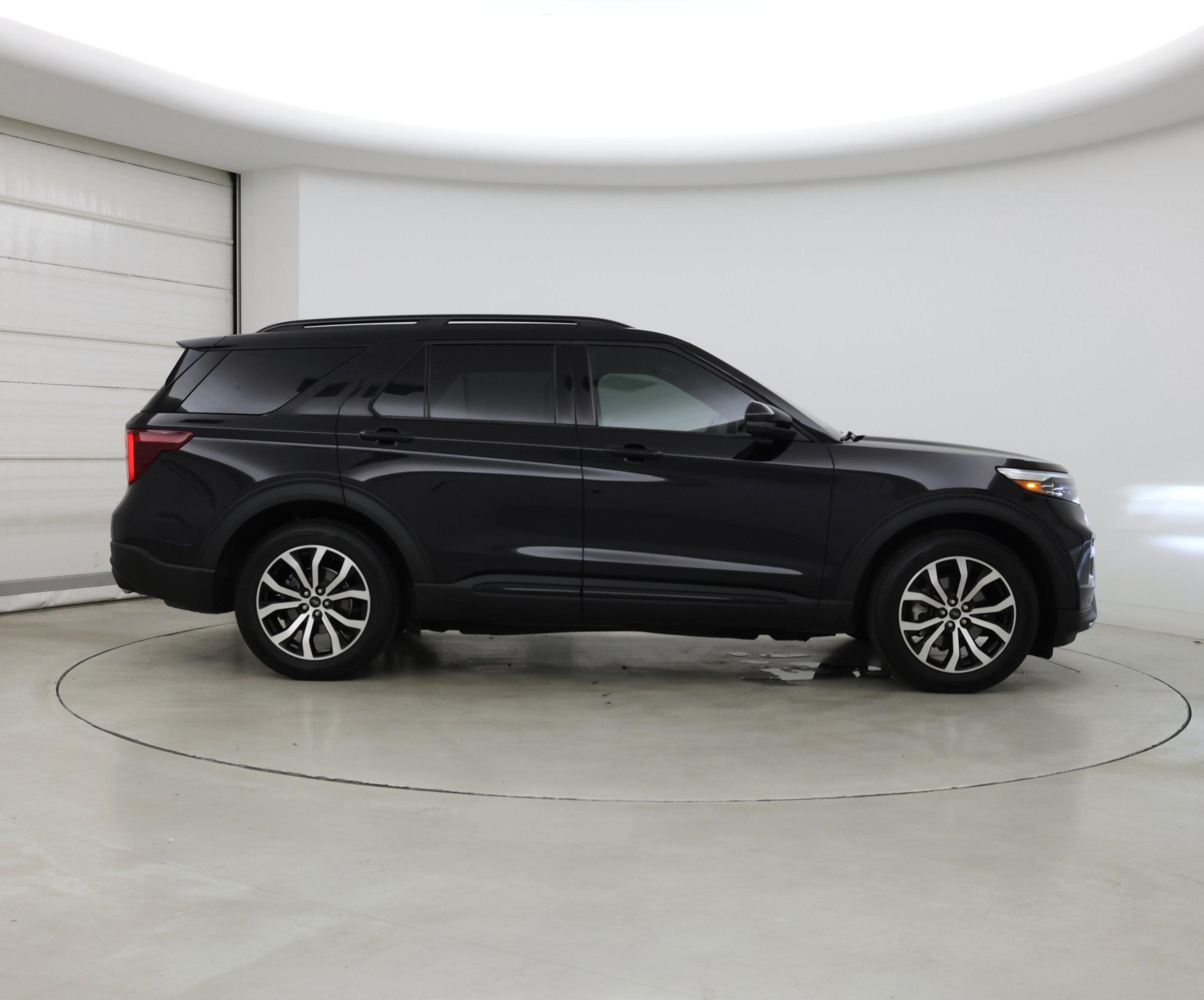 Thumbnail: 2020 Ford Explorer - 7