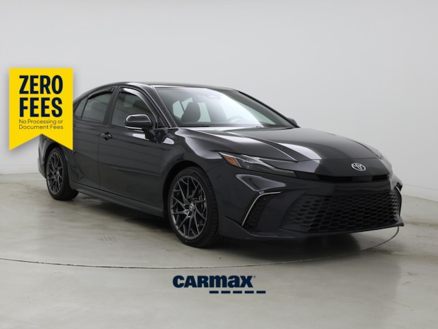 Black 2025 Toyota Camry Sedan Front-Wheel Drive Automatic