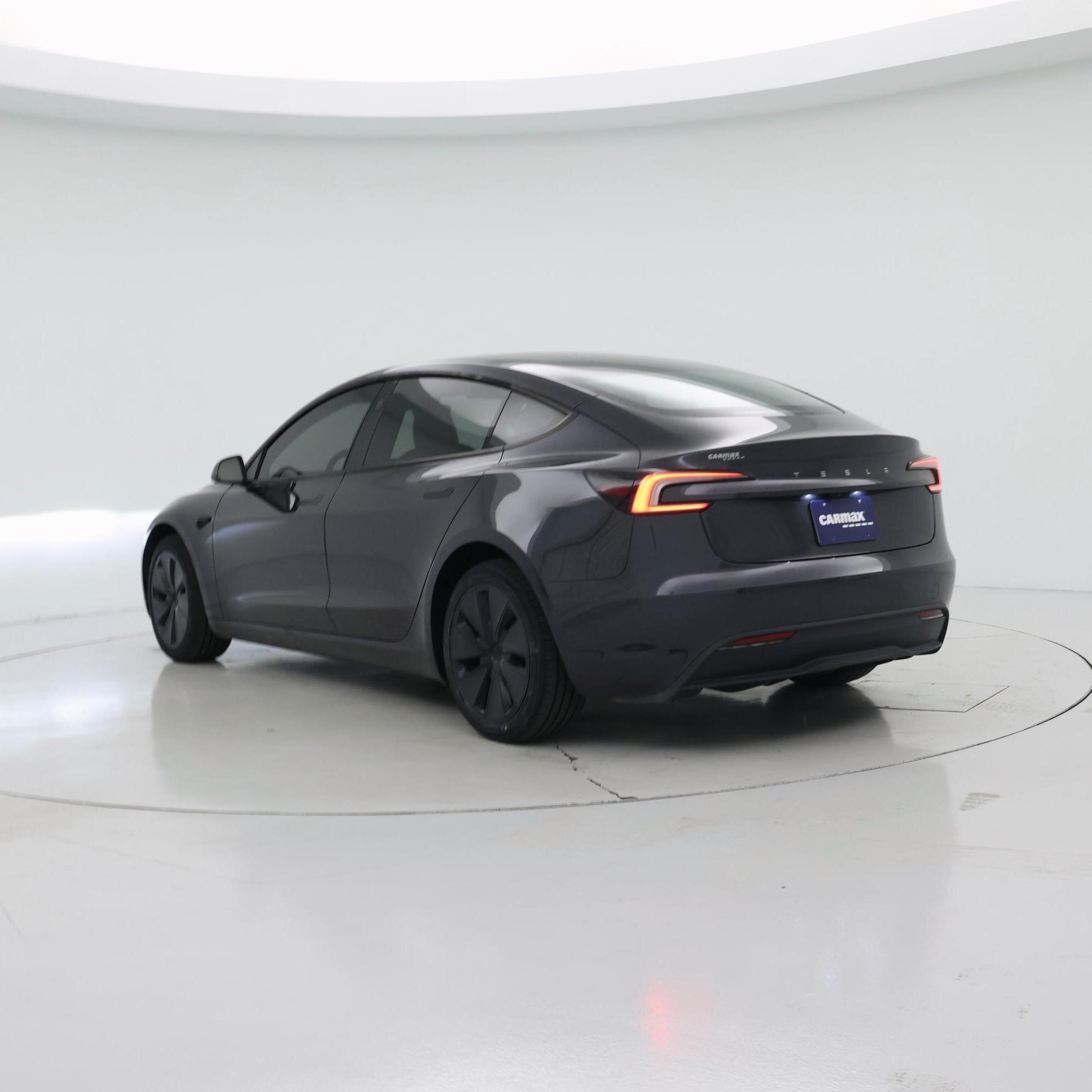 Thumbnail: 2025 Tesla Model 3 - 2