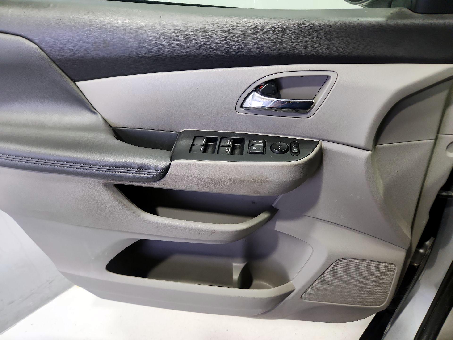 Thumbnail: 2016 Honda Odyssey - 12