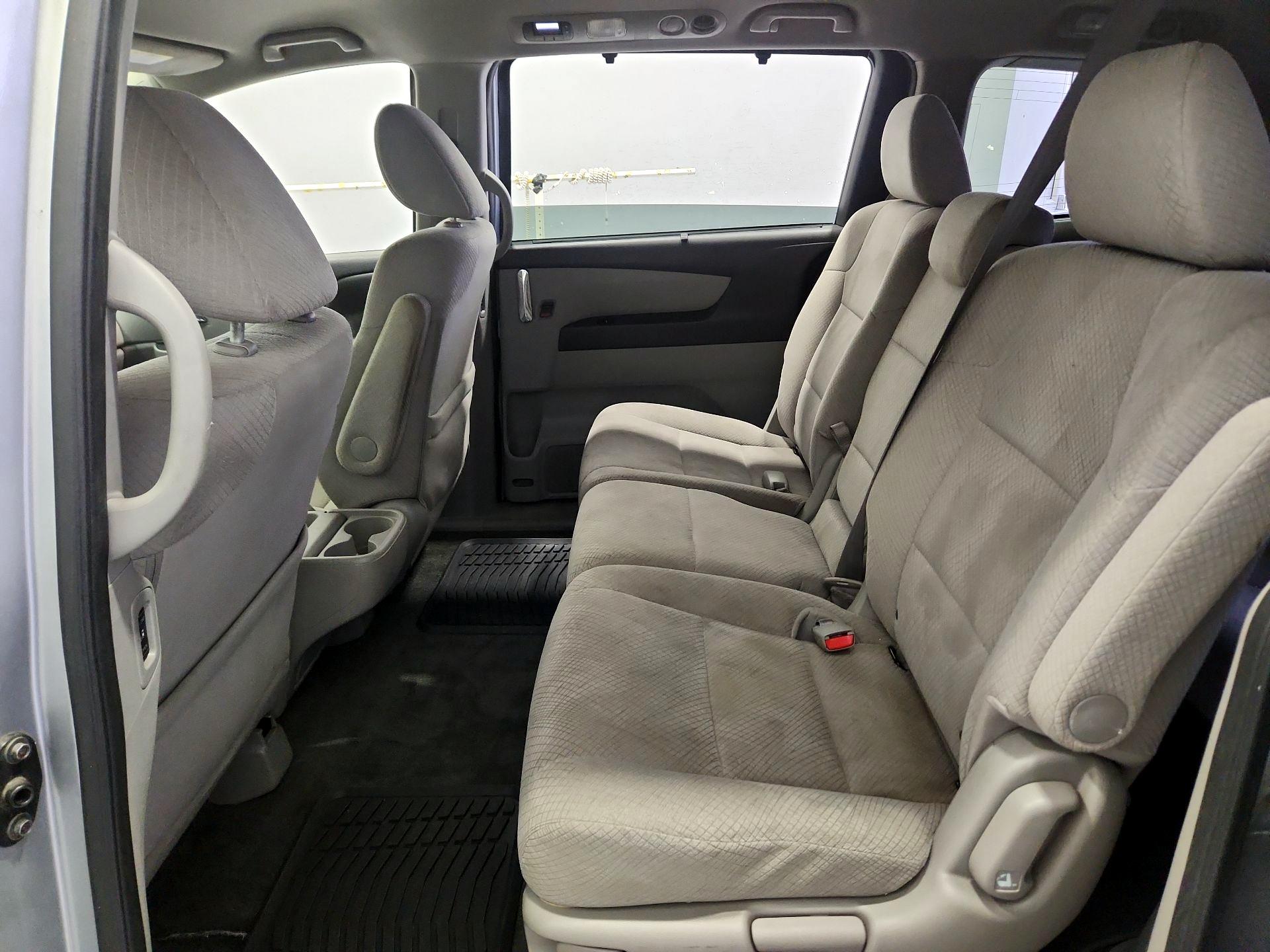Thumbnail: 2016 Honda Odyssey - 19
