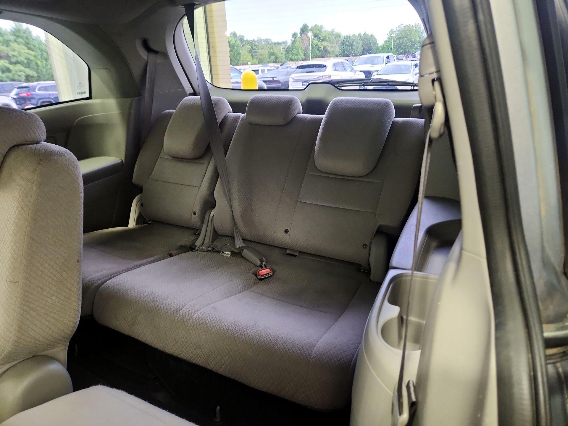 Thumbnail: 2016 Honda Odyssey - 20
