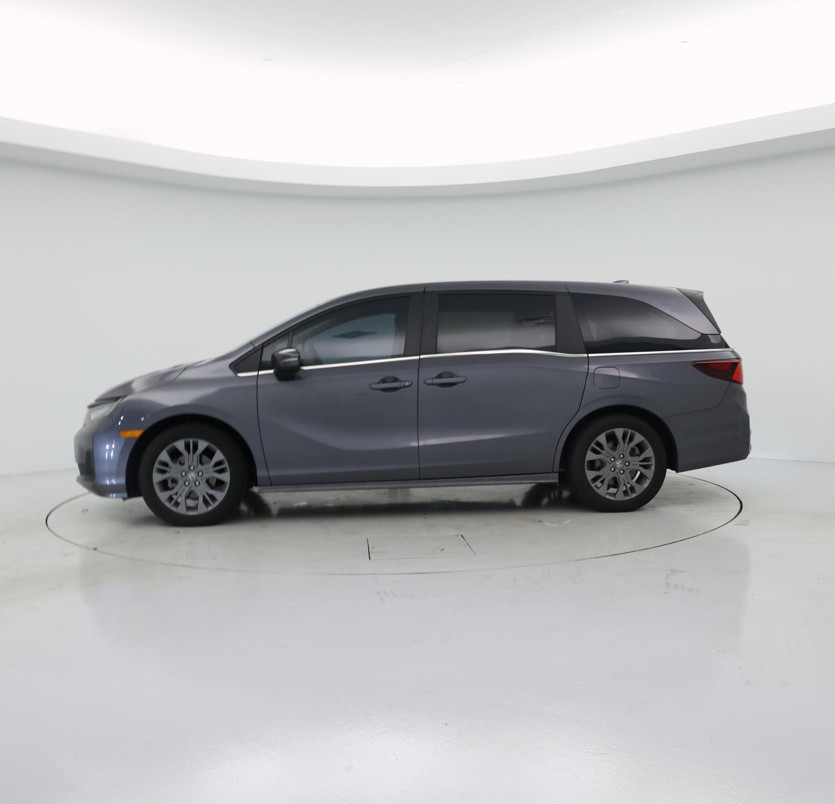 Thumbnail: 2025 Honda Odyssey - 3