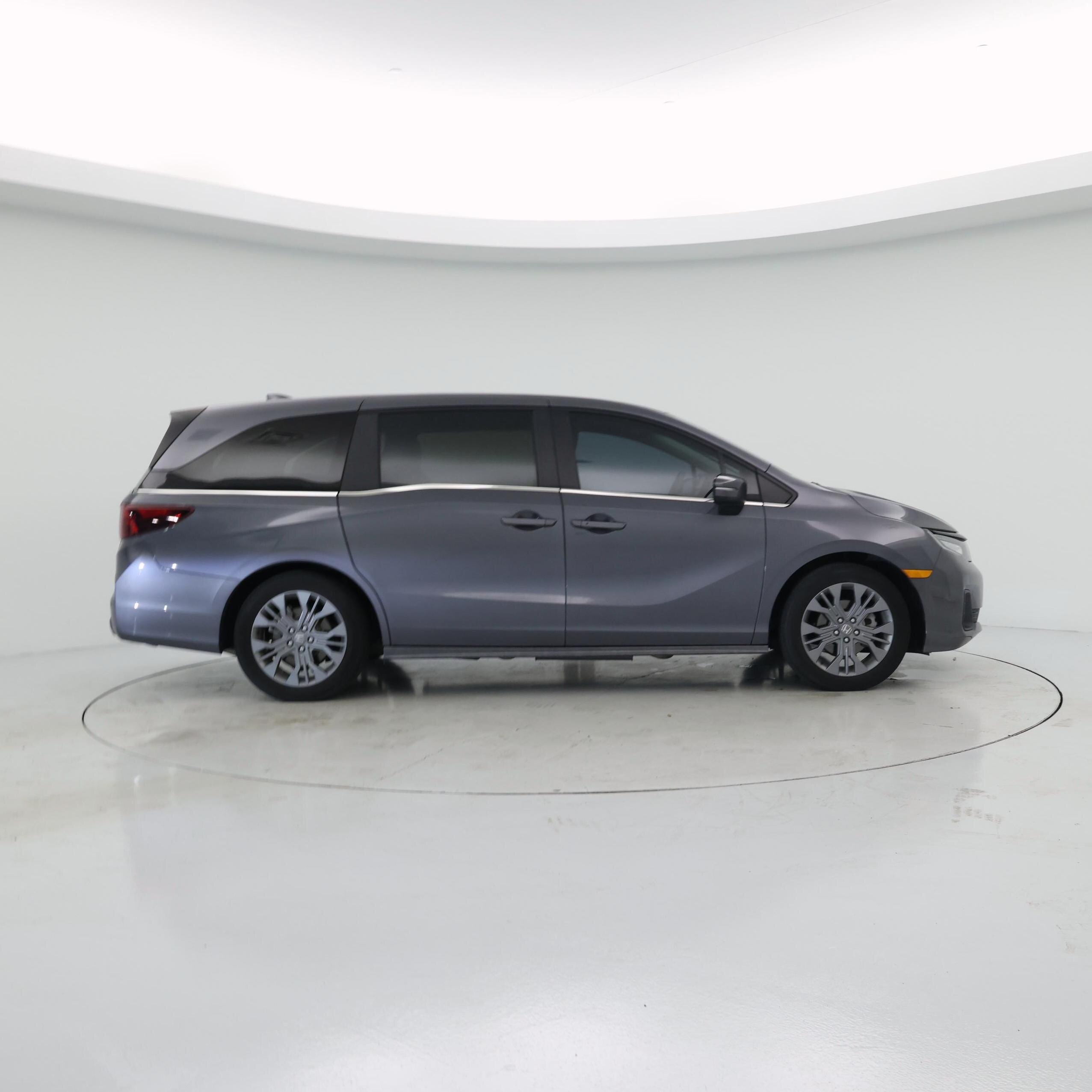 Thumbnail: 2025 Honda Odyssey - 7