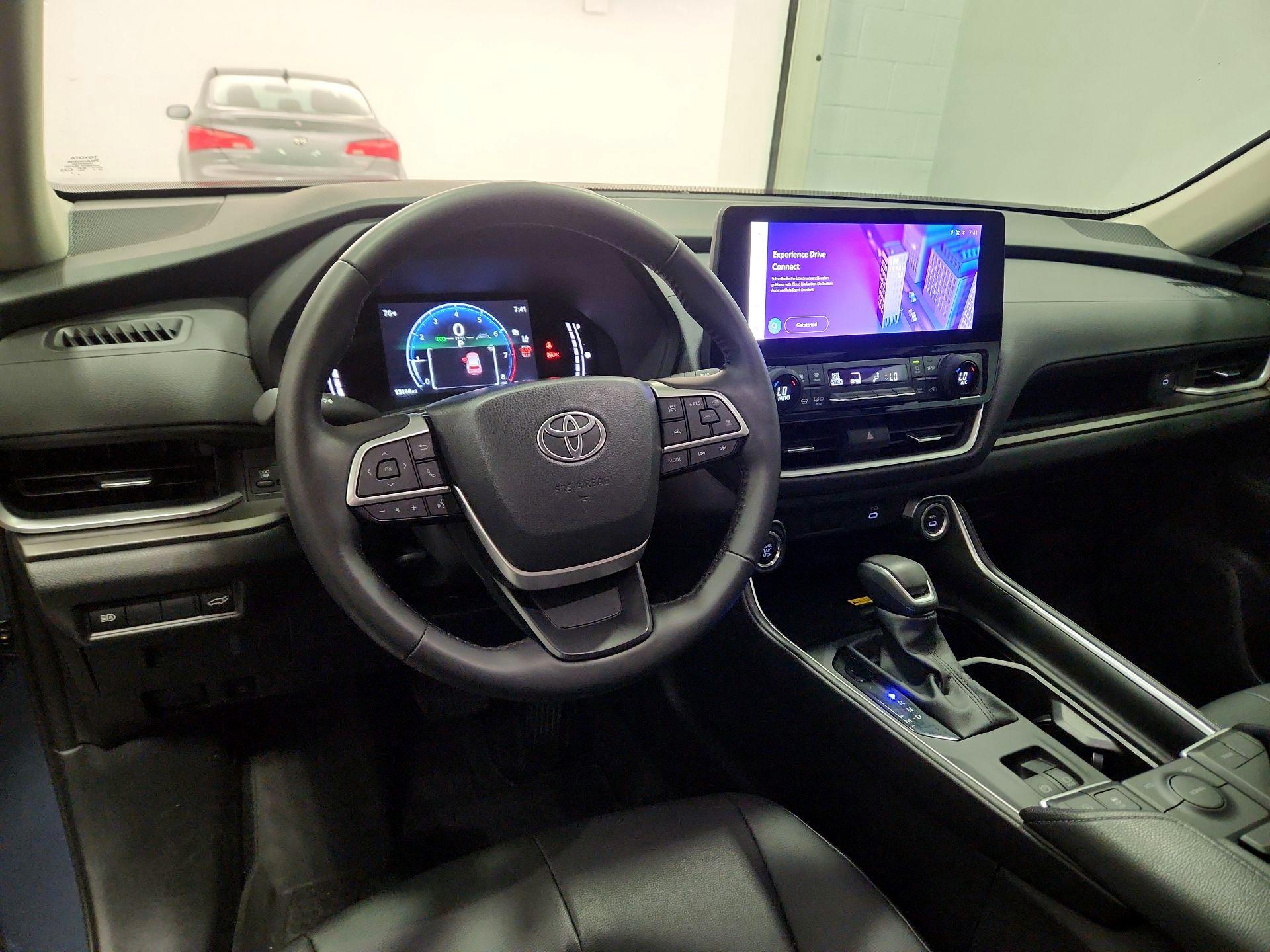 Thumbnail: 2026 Toyota Grand Highlander - 9