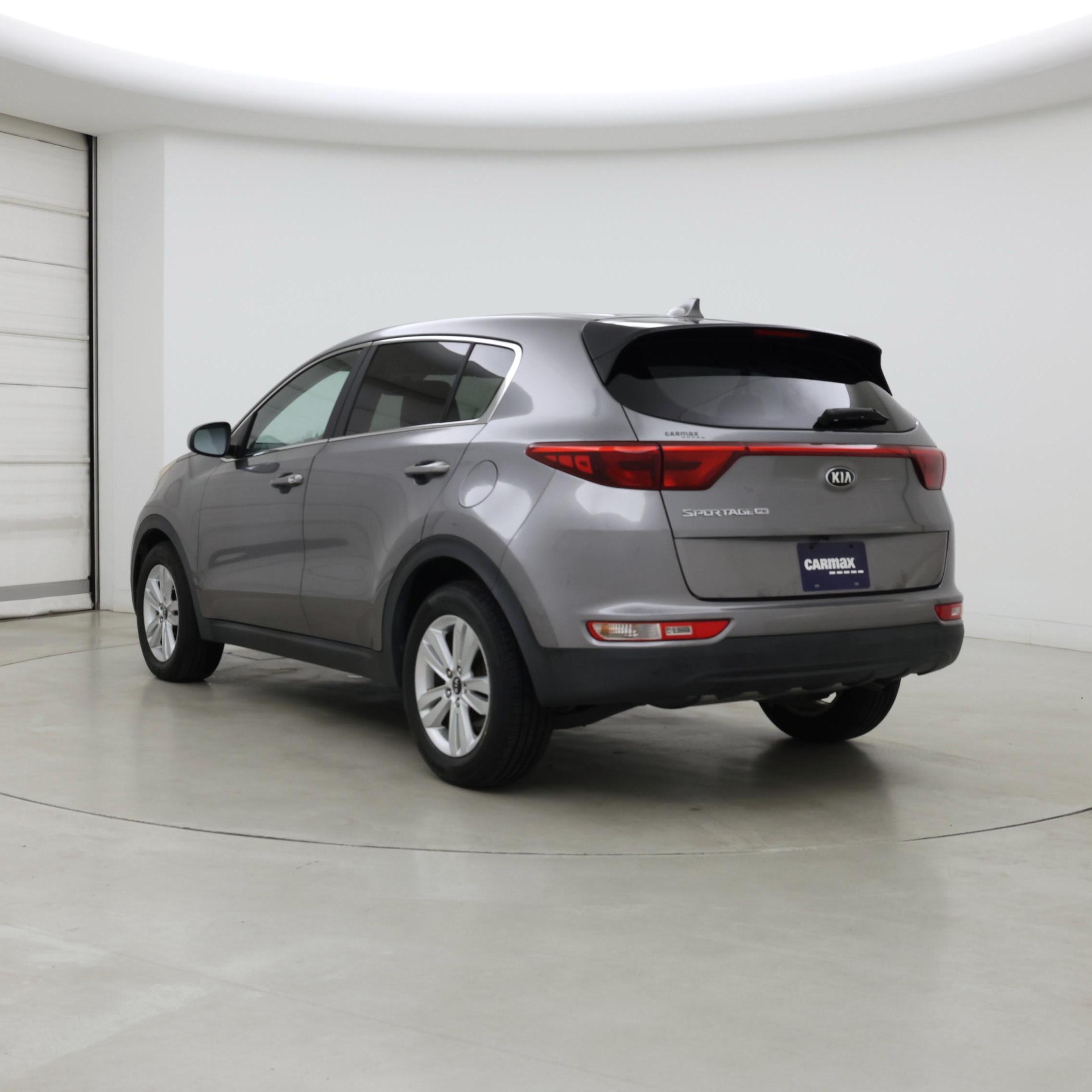 Thumbnail: 2017 Kia Sportage - 2