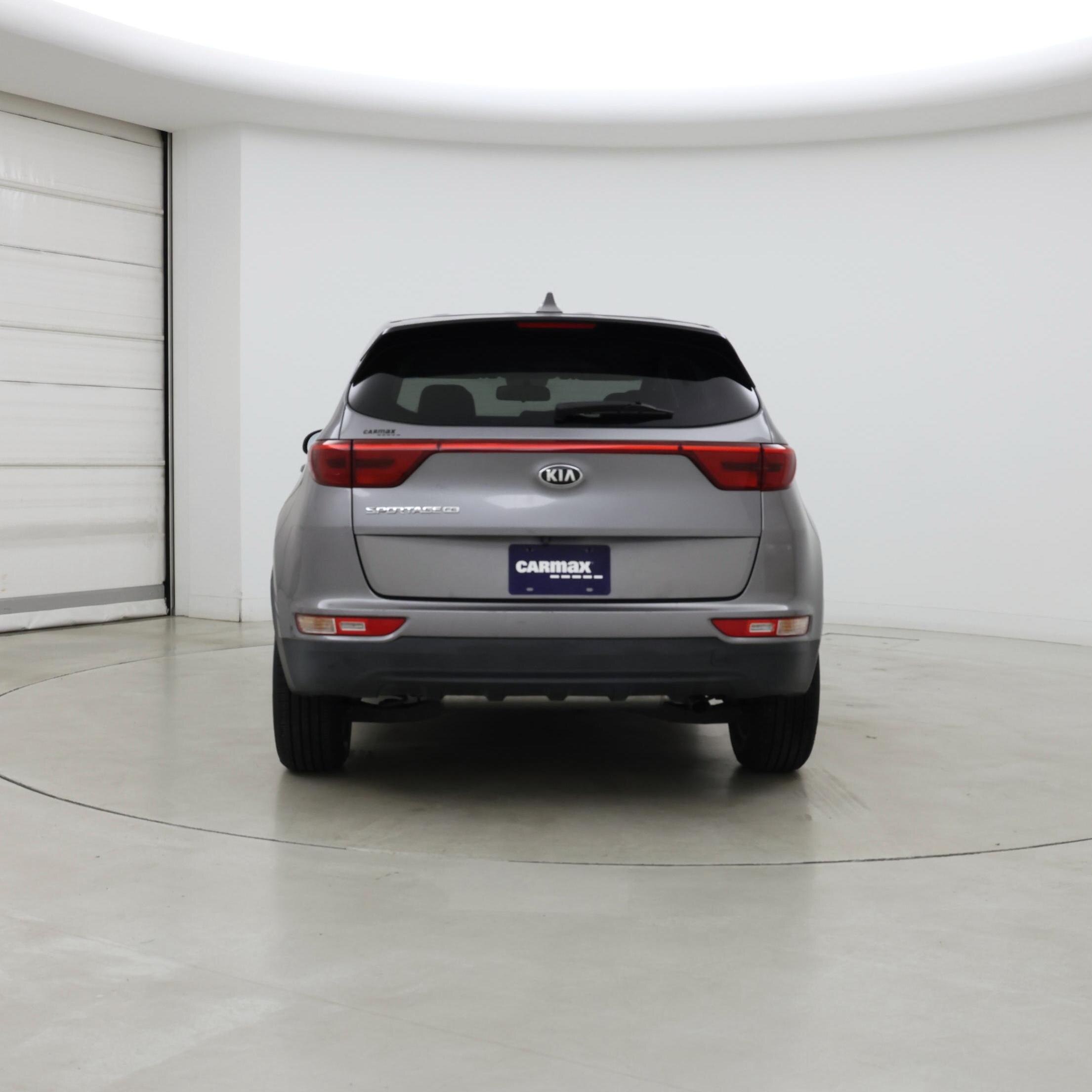 Thumbnail: 2017 Kia Sportage - 6