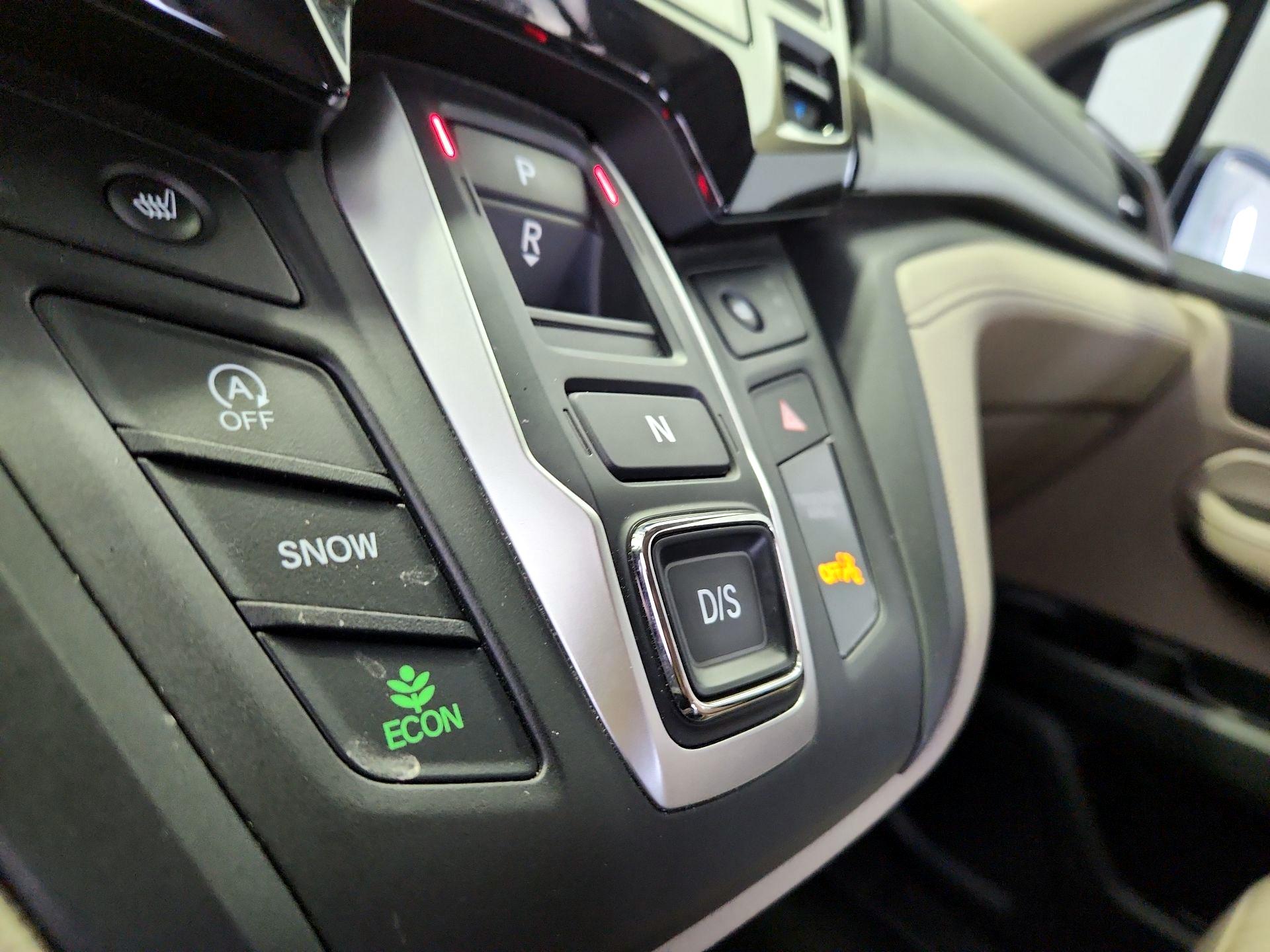 Thumbnail: 2020 Honda Odyssey - 17