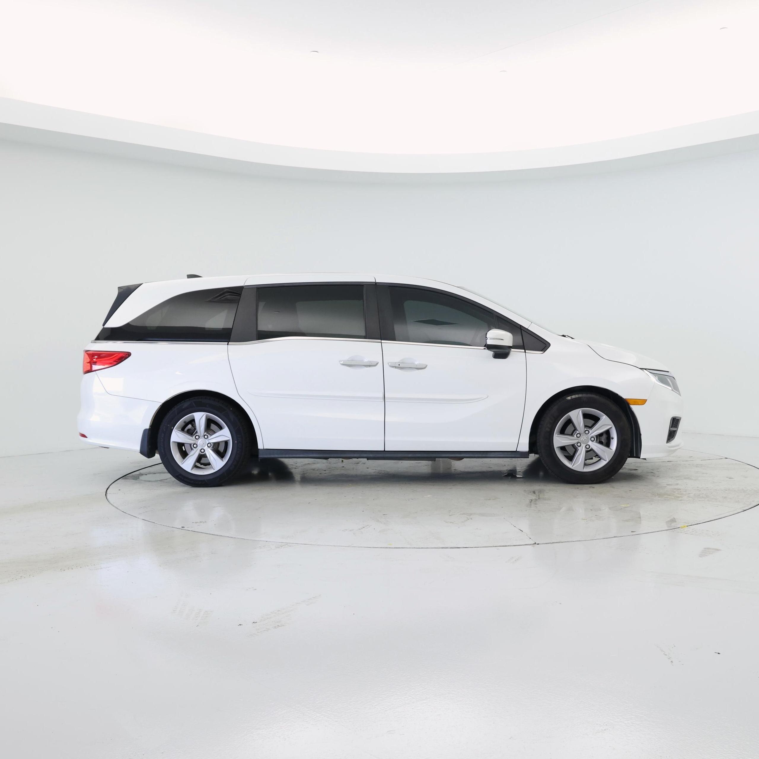 Thumbnail: 2020 Honda Odyssey - 7