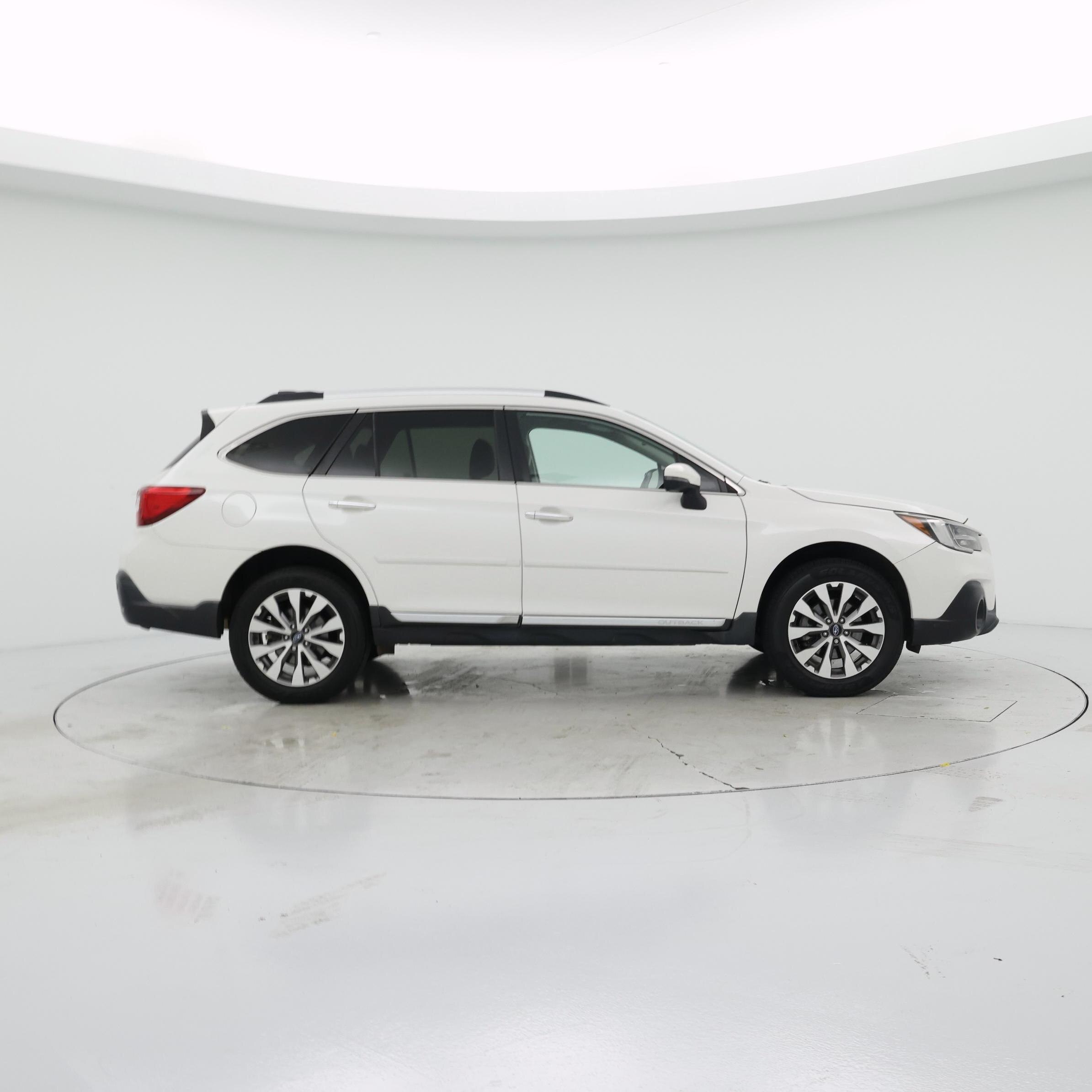 Thumbnail: 2019 Subaru Outback - 7