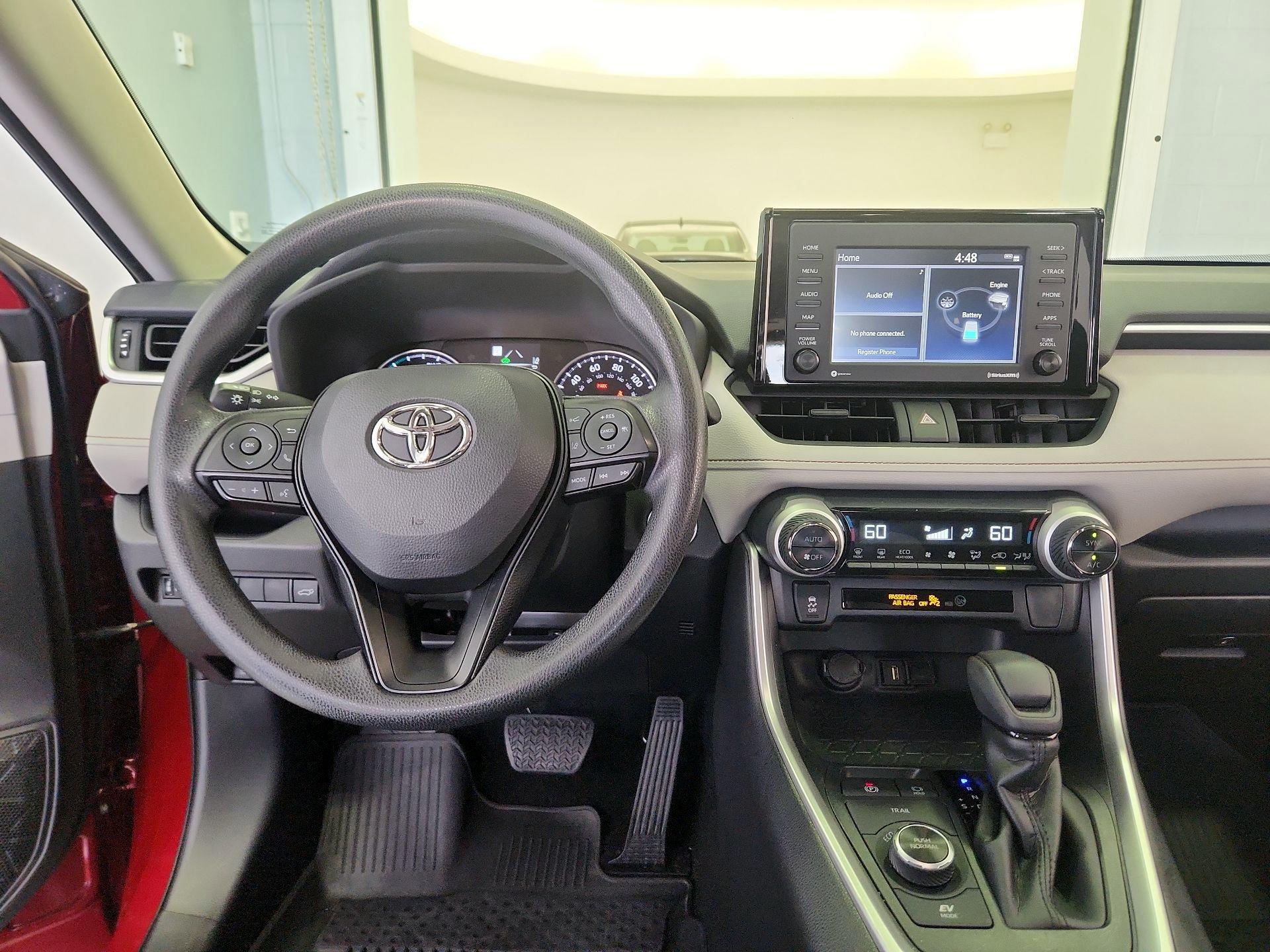 Thumbnail: 2022 Toyota RAV4 - 9