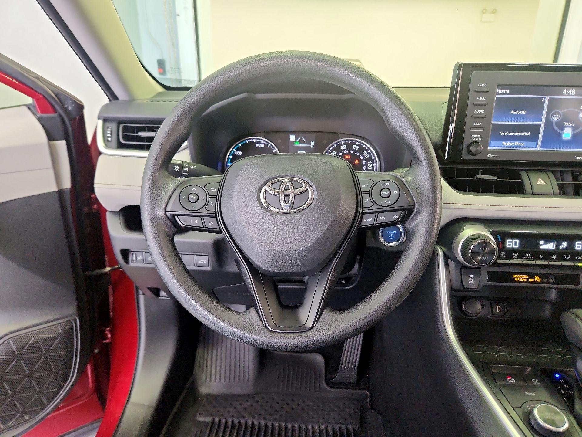 Thumbnail: 2022 Toyota RAV4 - 10