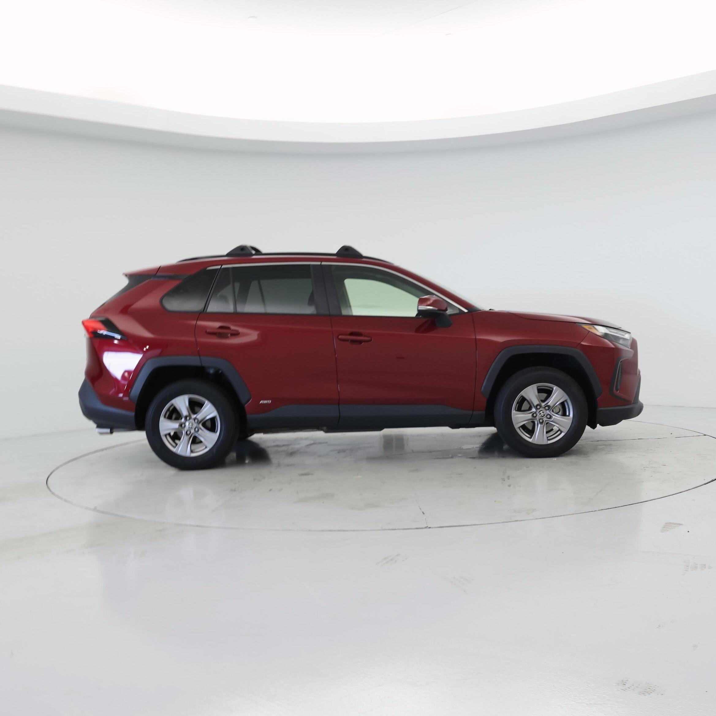 Thumbnail: 2022 Toyota RAV4 - 7