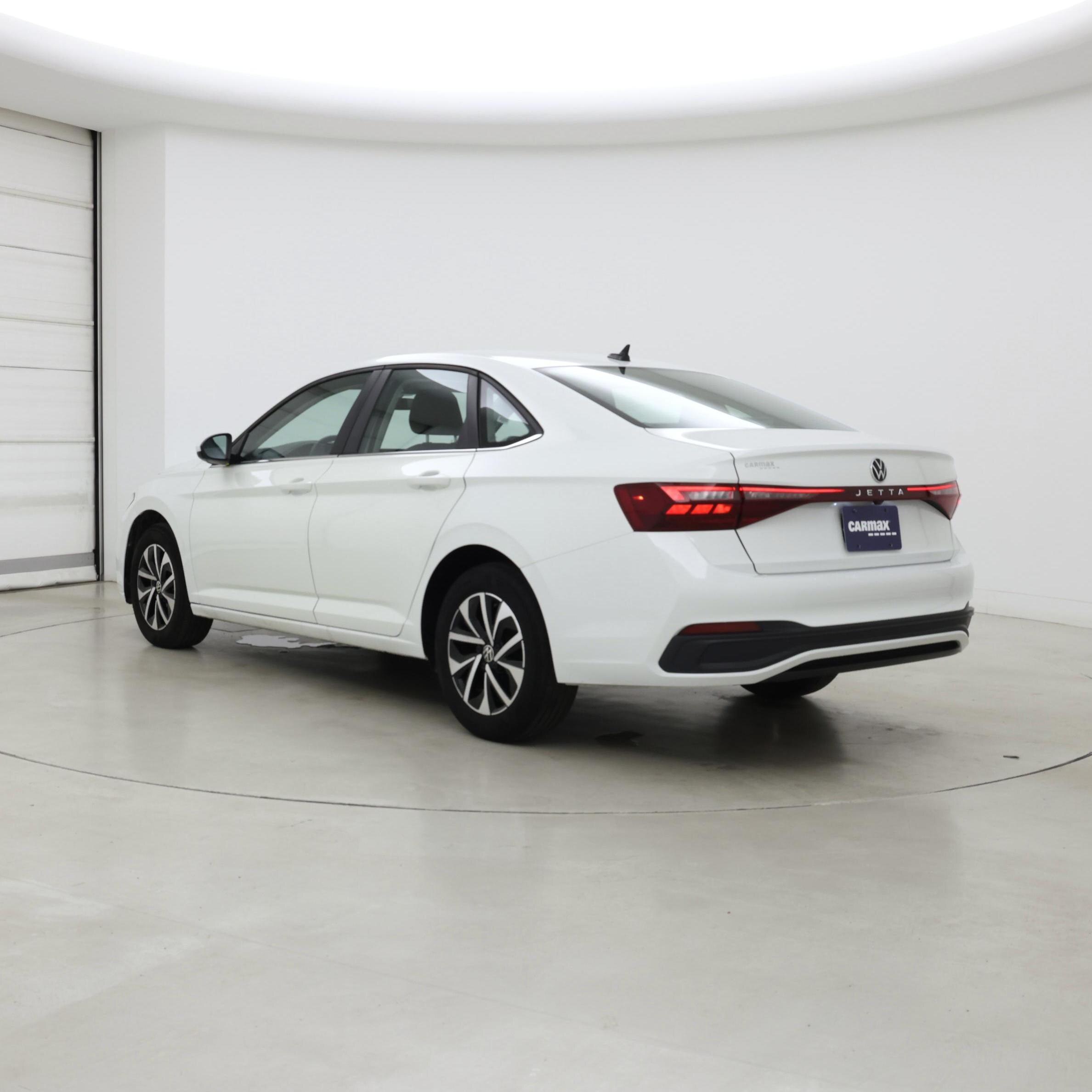 Thumbnail: 2025 Volkswagen Jetta - 2
