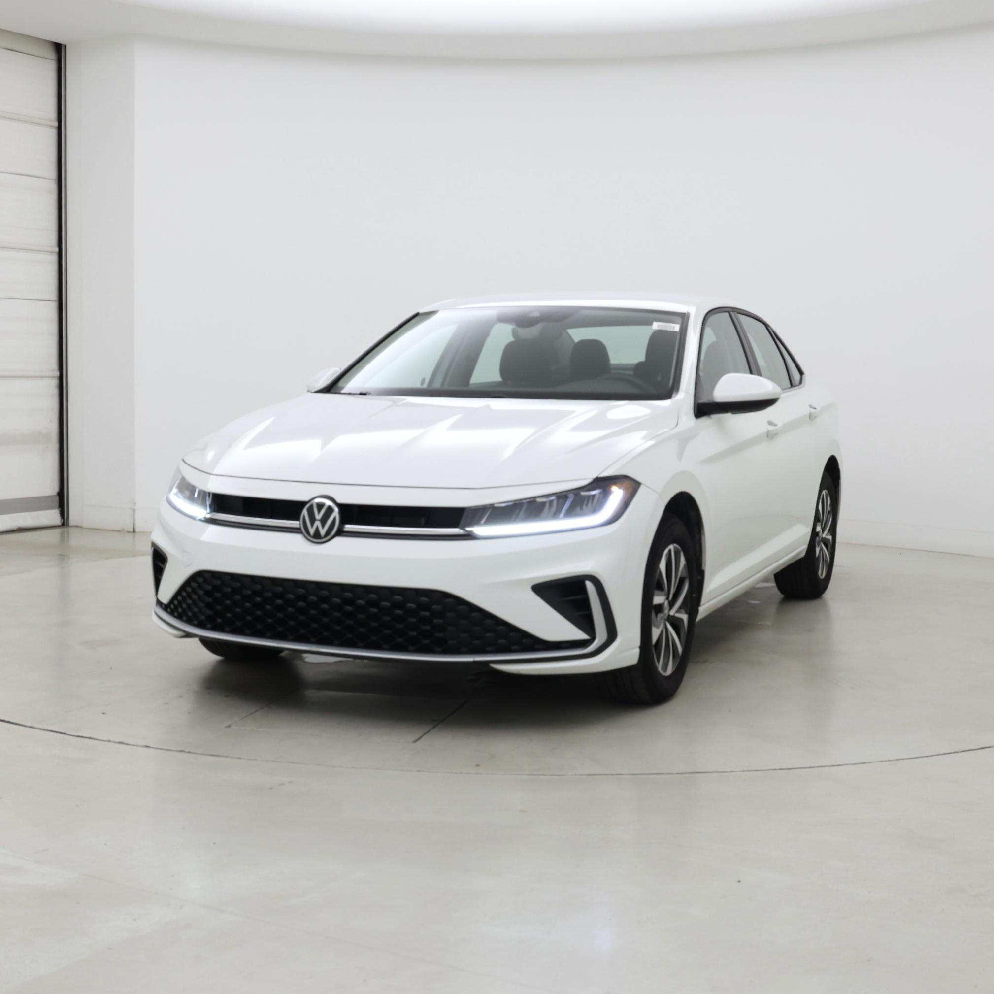 Thumbnail: 2025 Volkswagen Jetta - 4