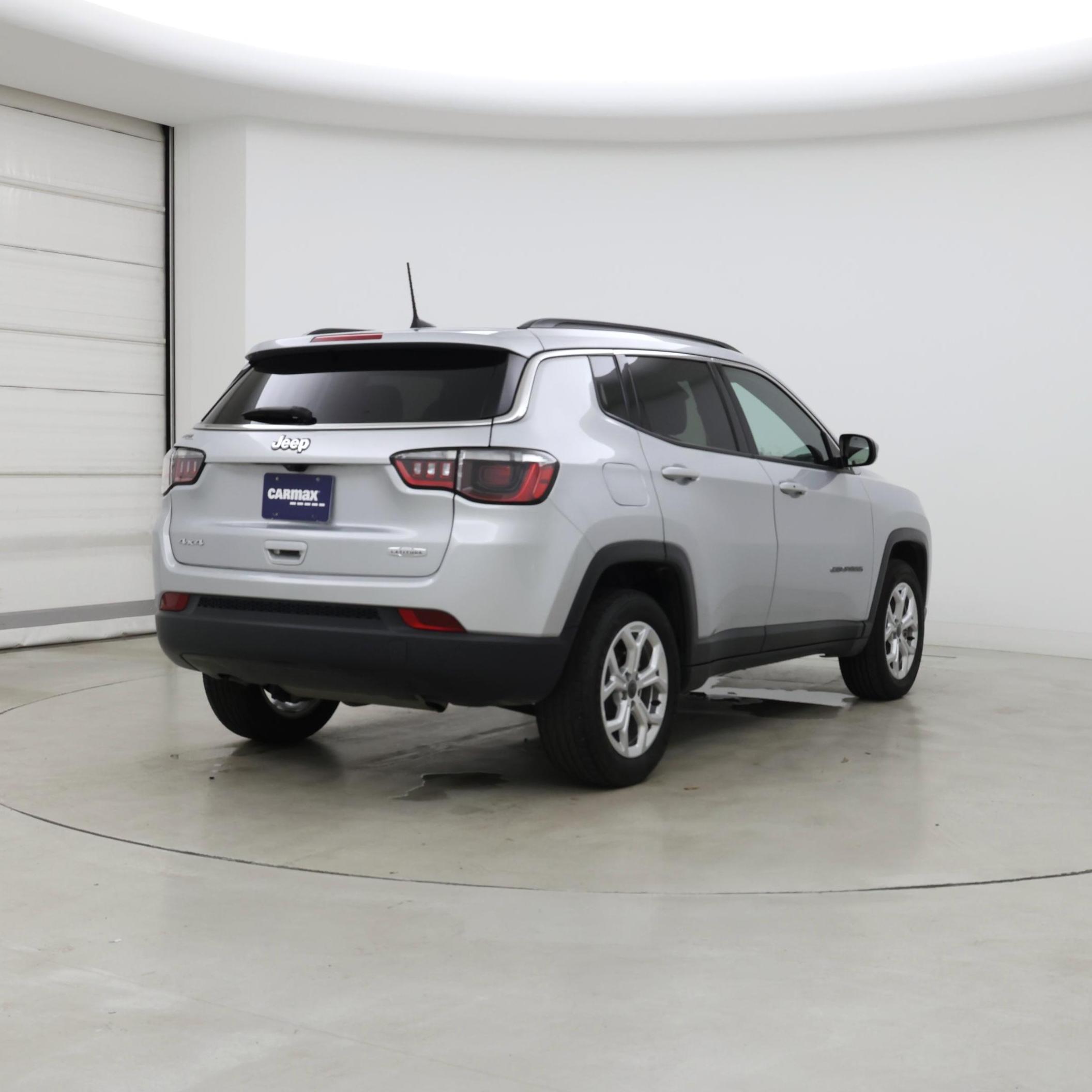 Thumbnail: 2025 Jeep Compass - 8