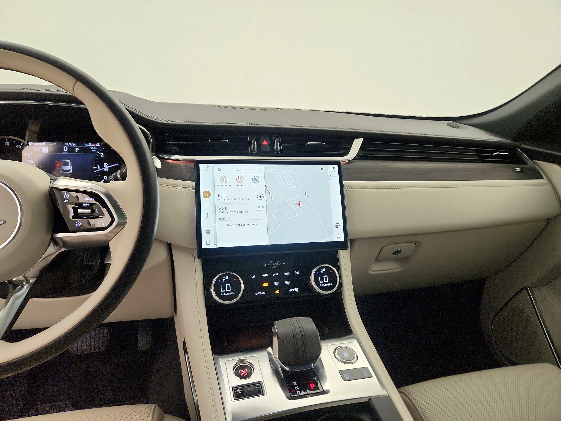 Thumbnail: 2023 Jaguar F-Pace - 9