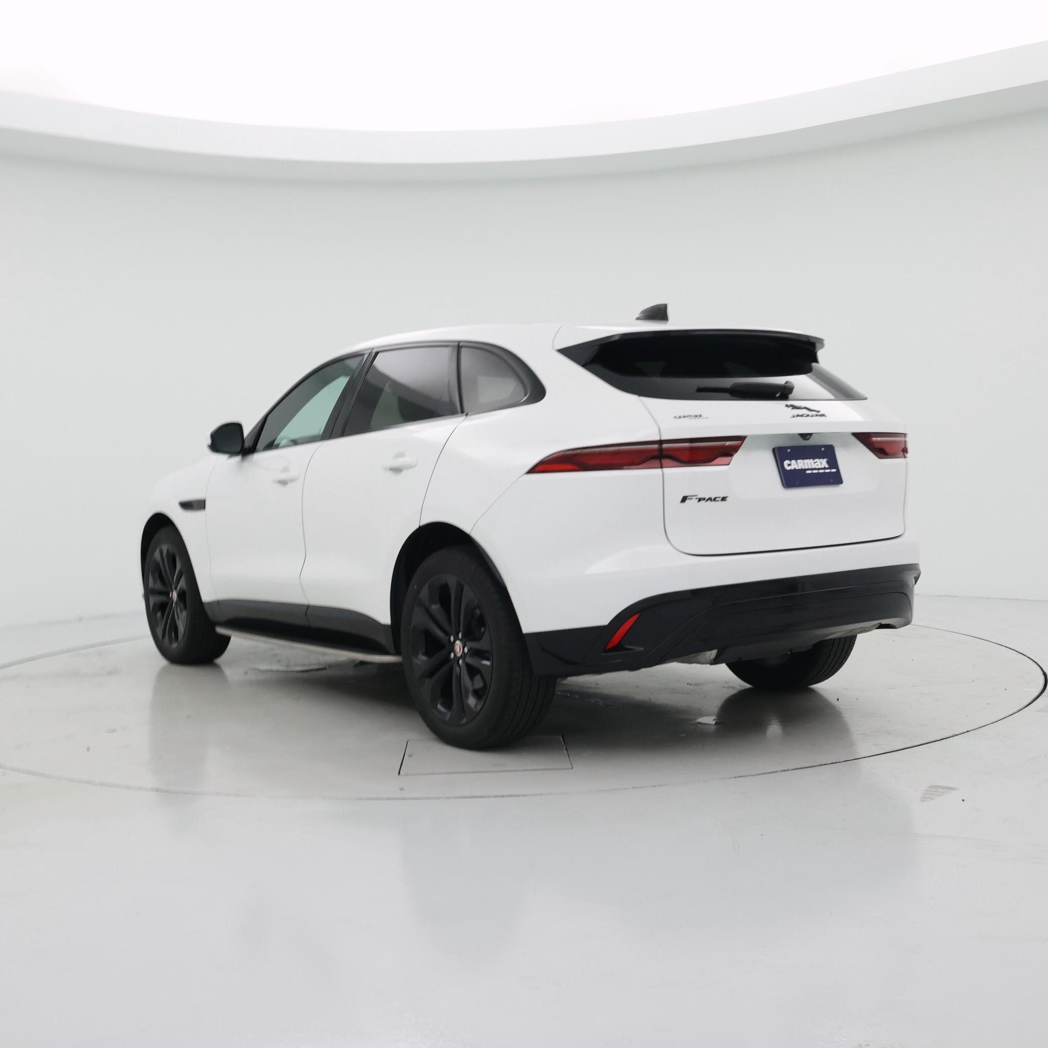 Thumbnail: 2023 Jaguar F-Pace - 2