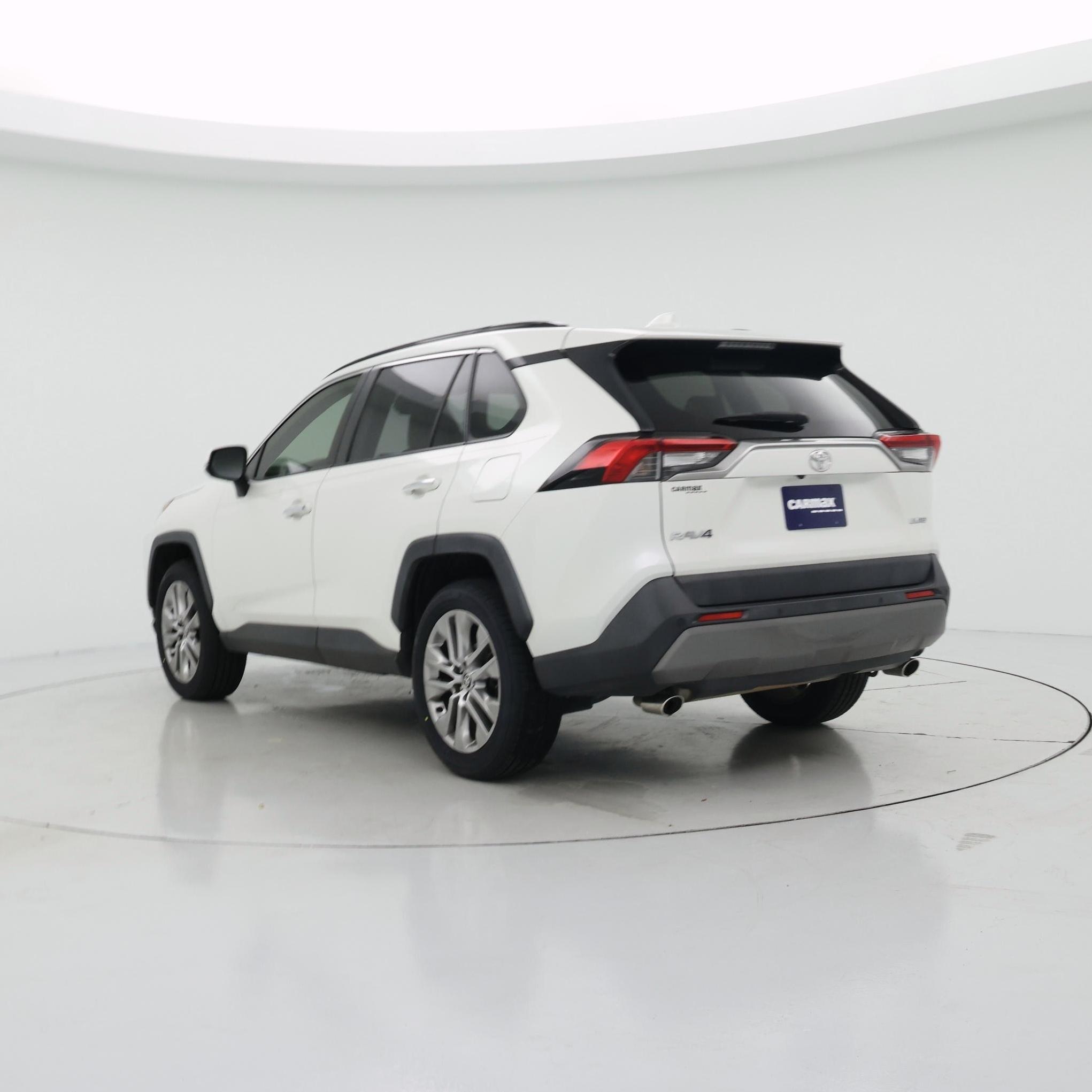 Thumbnail: 2020 Toyota RAV4 - 2