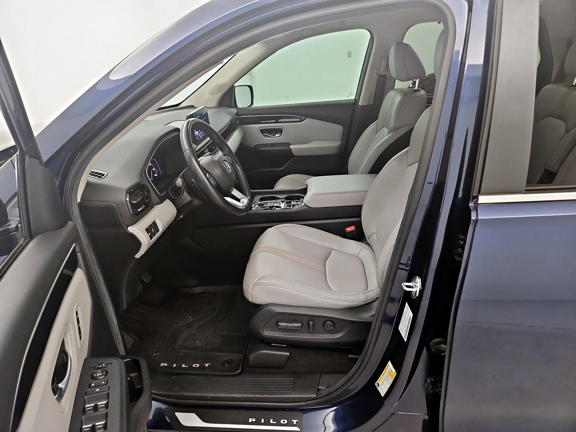 Thumbnail: 2025 Honda Pilot - 11