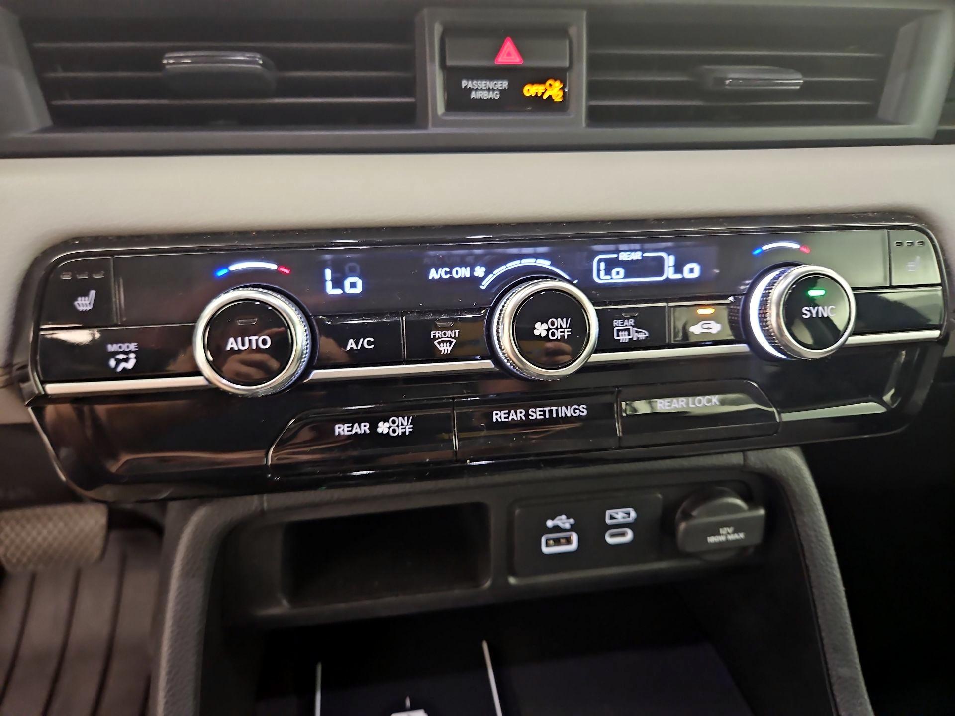 Thumbnail: 2025 Honda Pilot - 16
