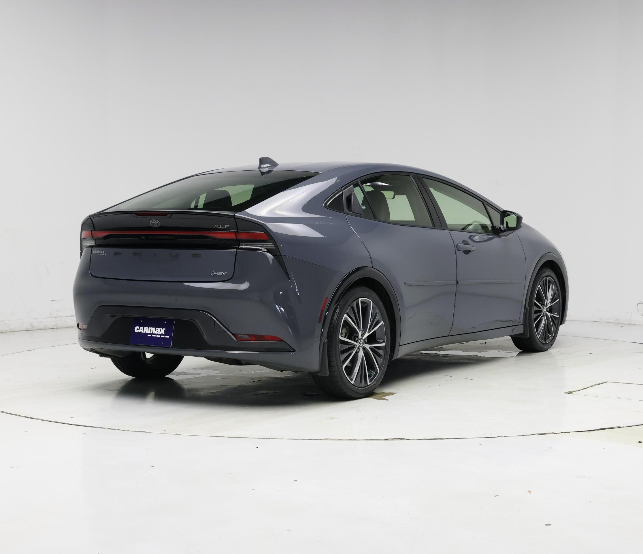 Thumbnail: 2023 Toyota Prius - 8