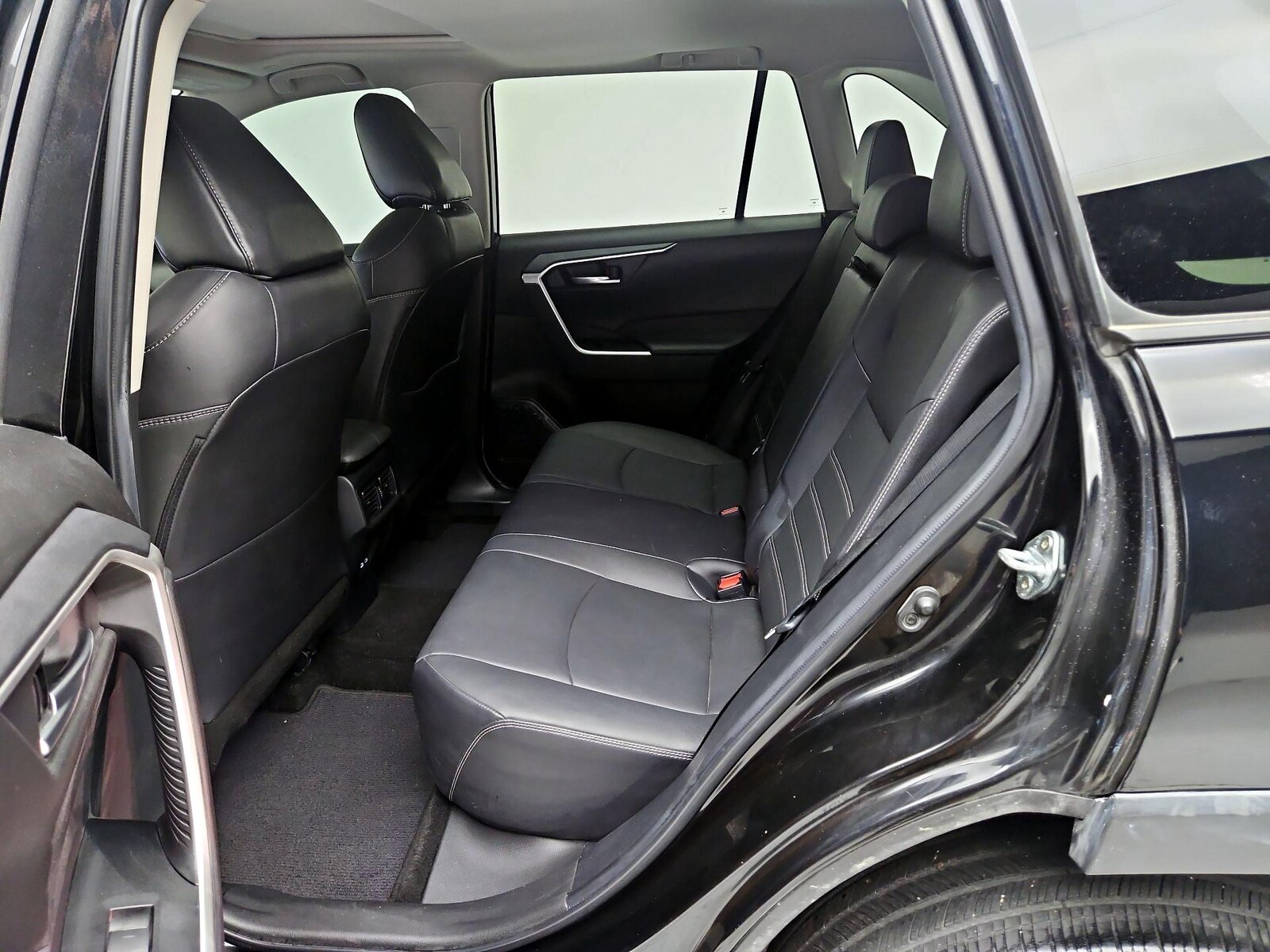 2023 Toyota RAV4 XLE Premium - Photo 21
