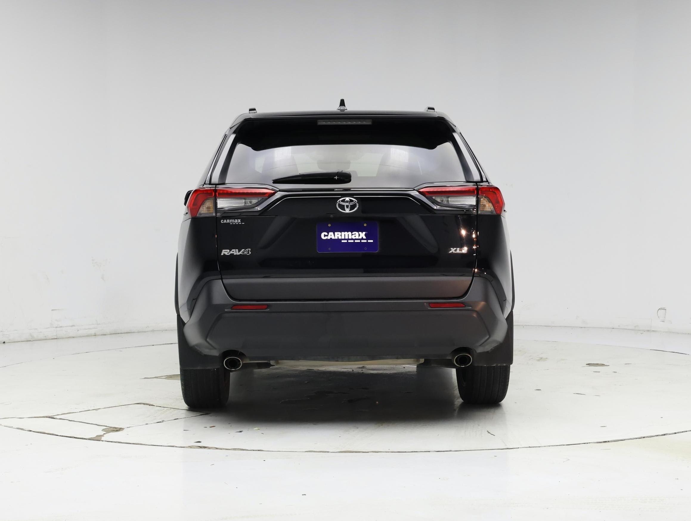 Thumbnail: 2023 Toyota RAV4 - 6