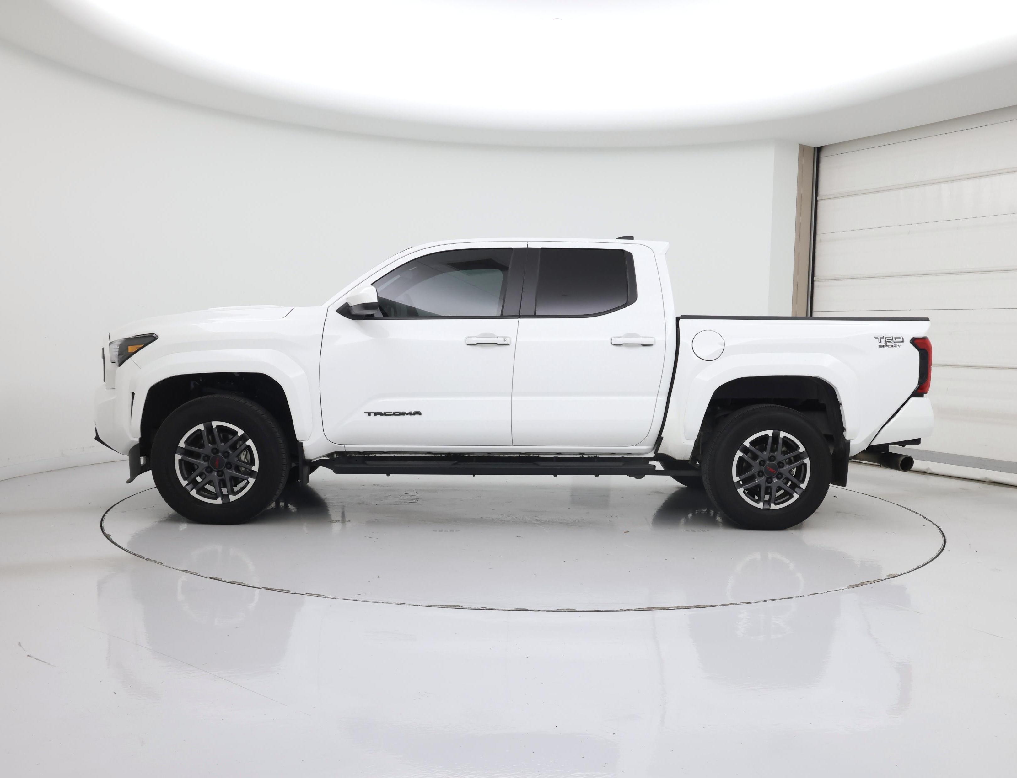 Thumbnail: 2024 Toyota Tacoma - 3