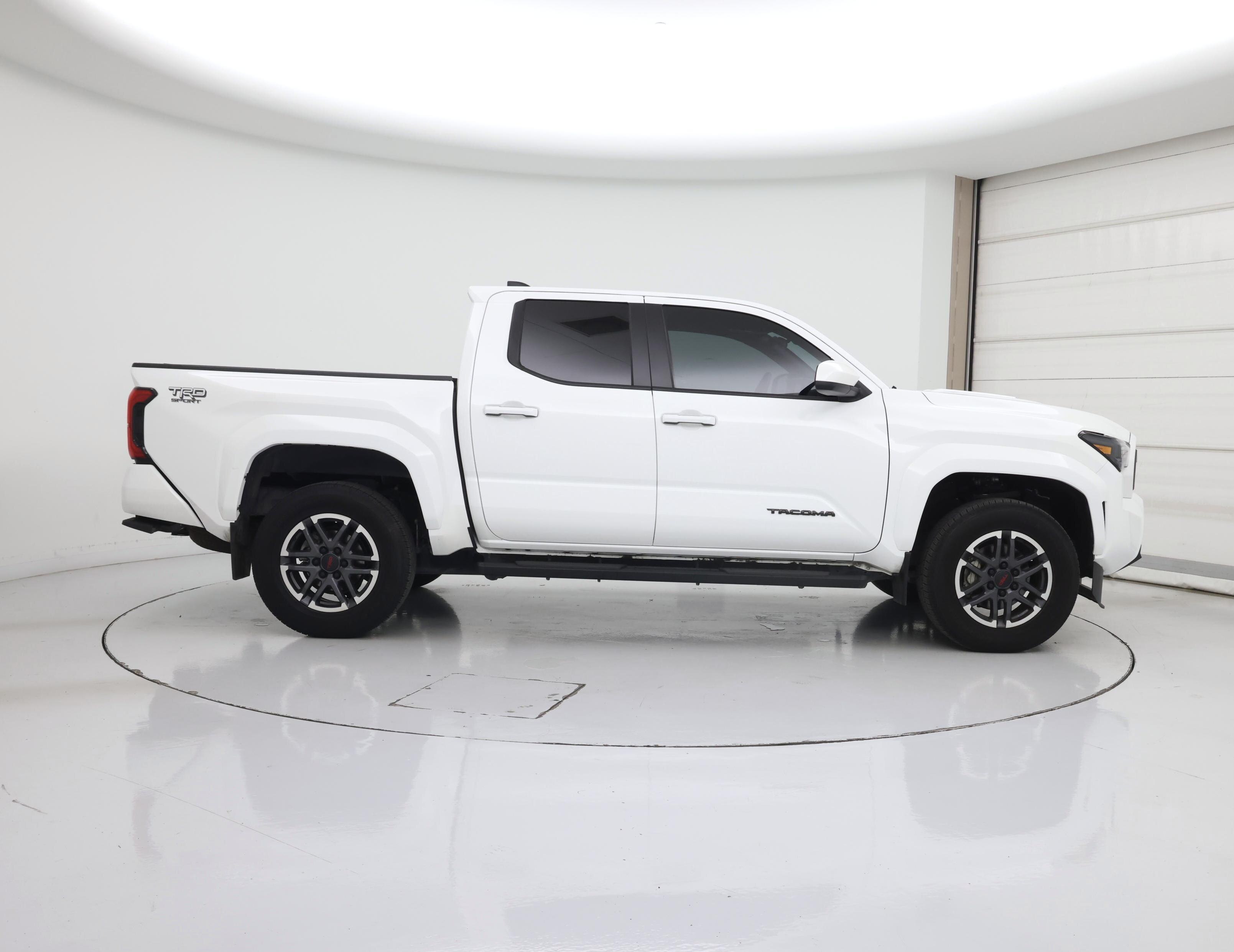 Thumbnail: 2024 Toyota Tacoma - 7
